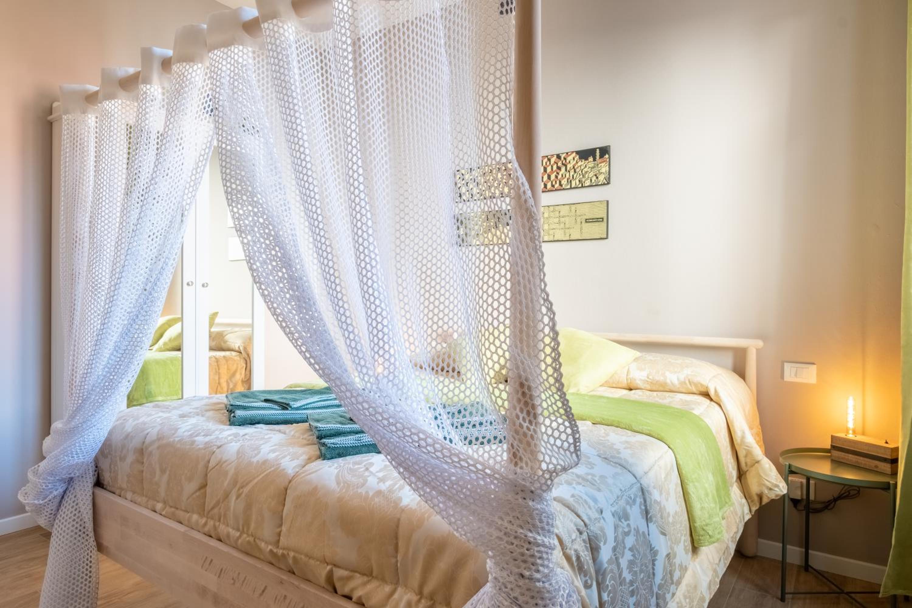 Bologna Vacations - CASA PETRONIO APARTMENTS BOLOGNA CENTER - Property Image 39