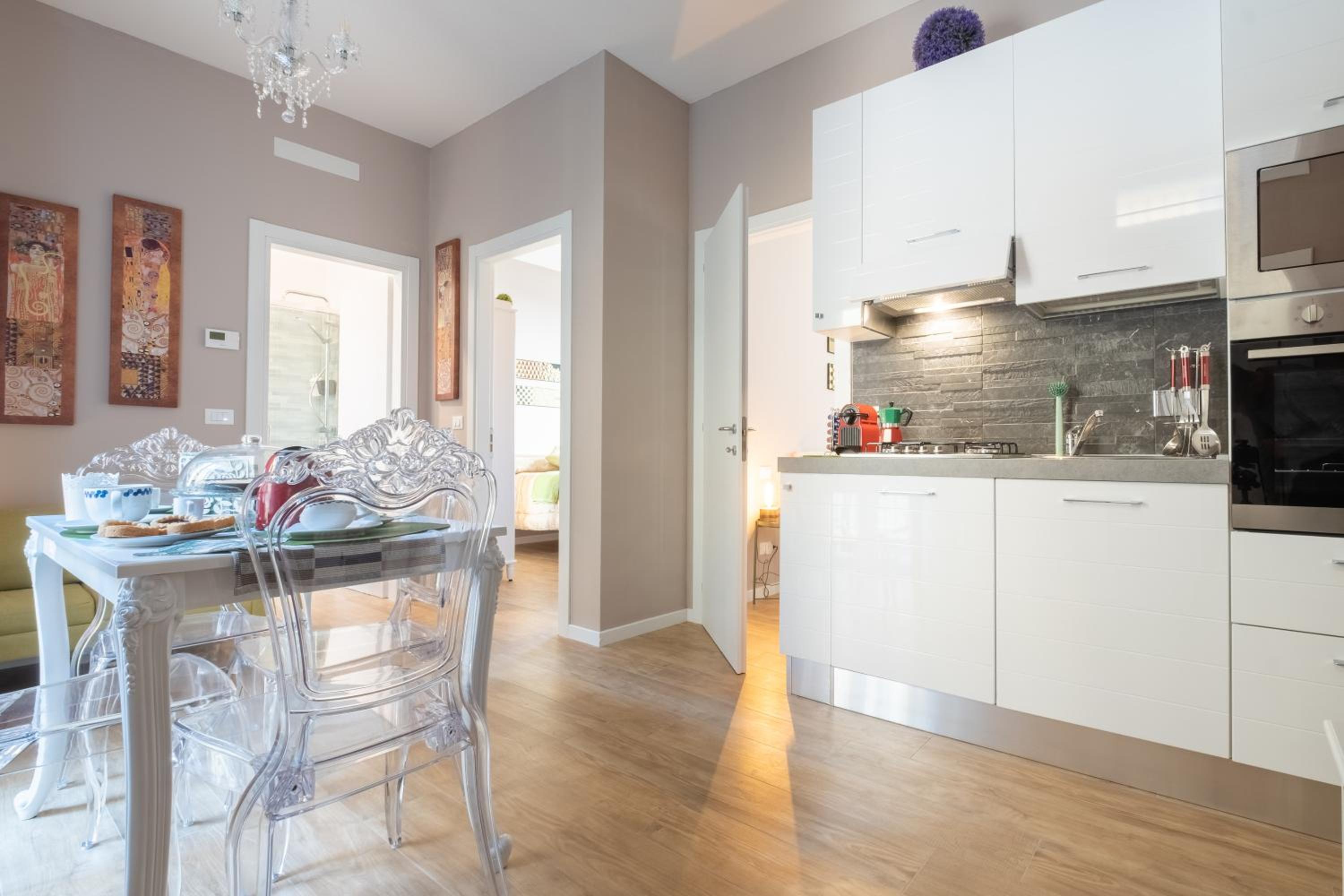 Bologna Vacations - CASA PETRONIO APARTMENTS BOLOGNA CENTER - Property Image 23