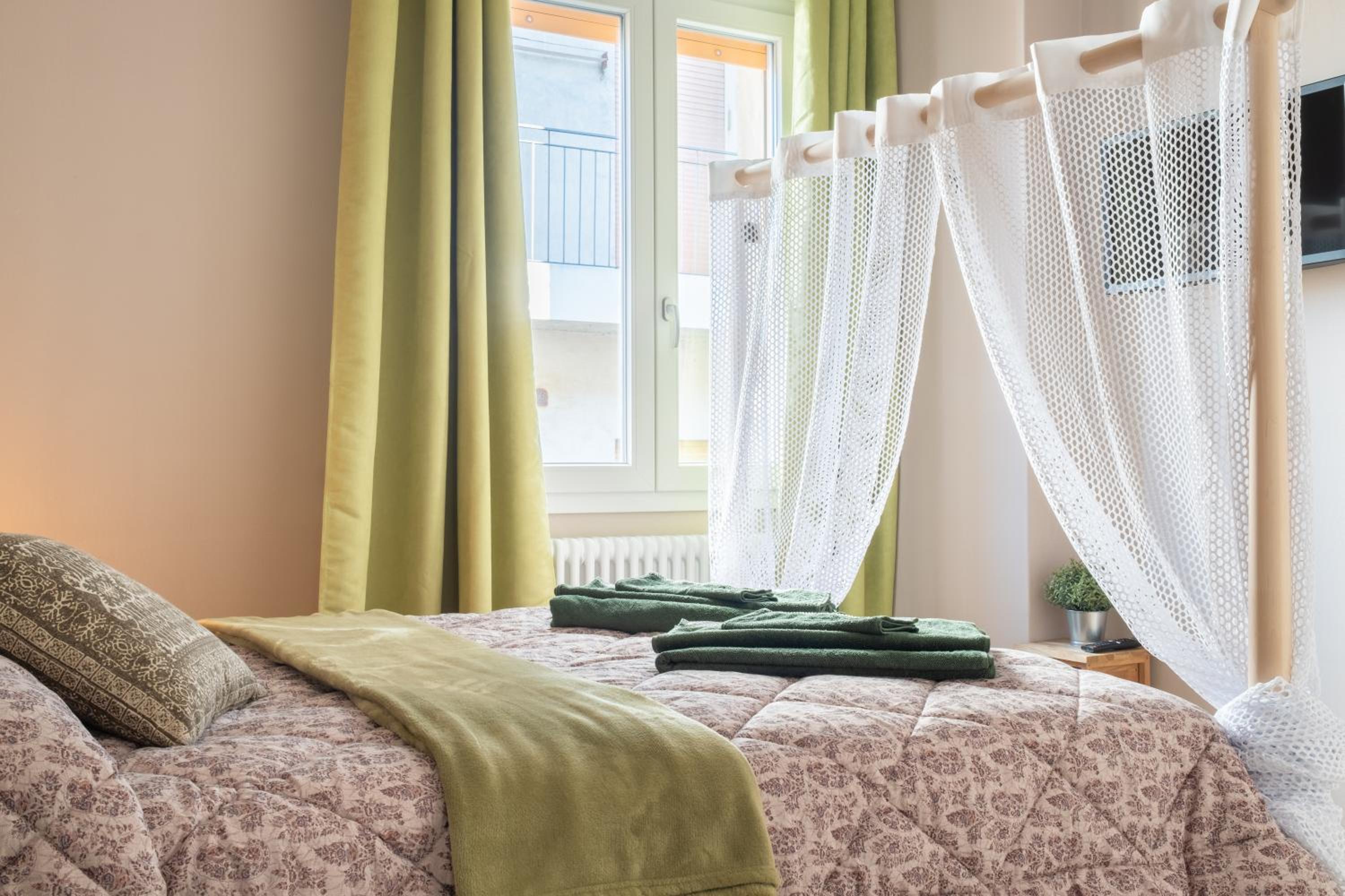 Bologna Vacations - CASA PETRONIO APARTMENTS BOLOGNA CENTER - Property Image 50