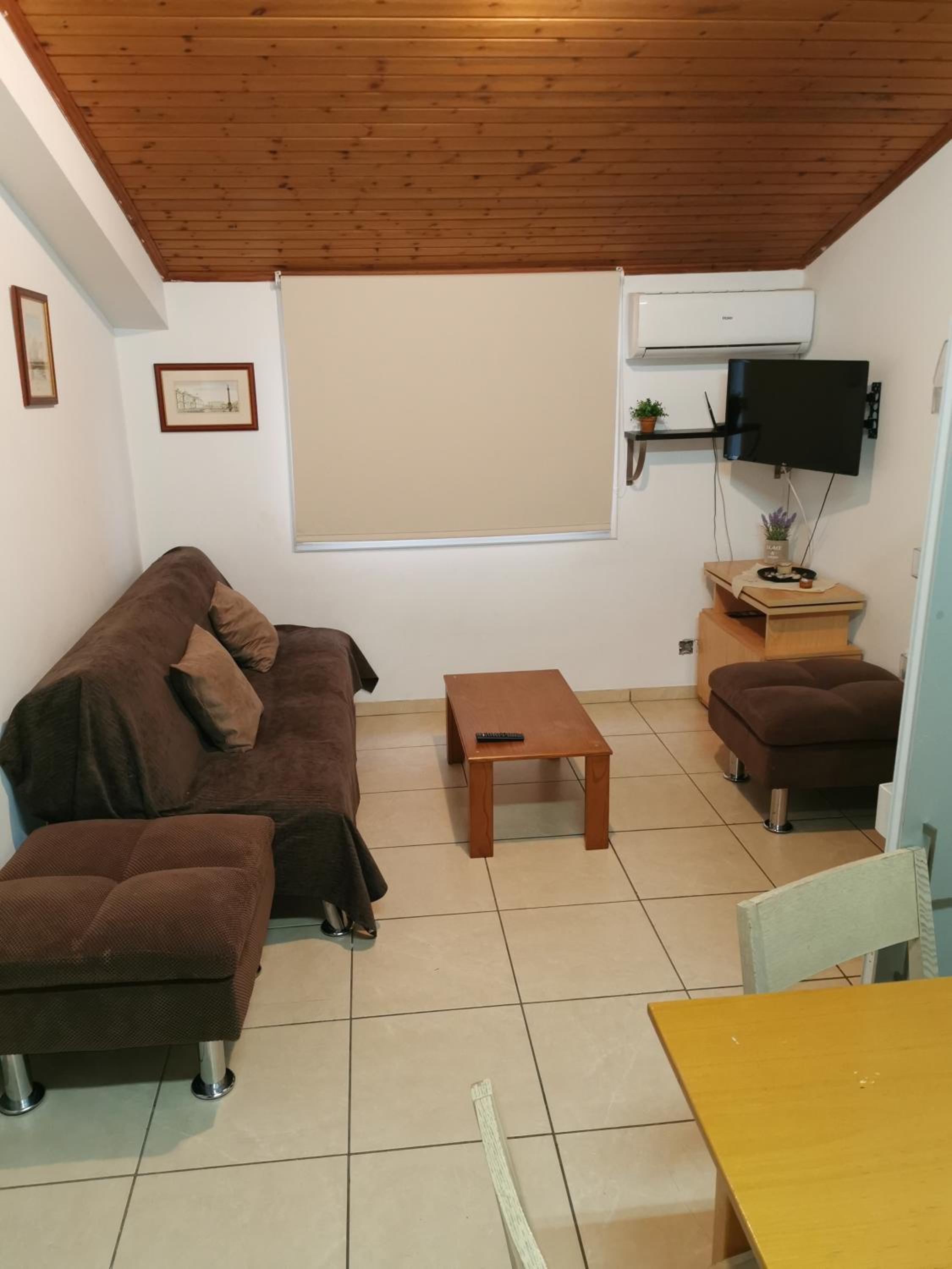 Strovolos rooms Studios view 5