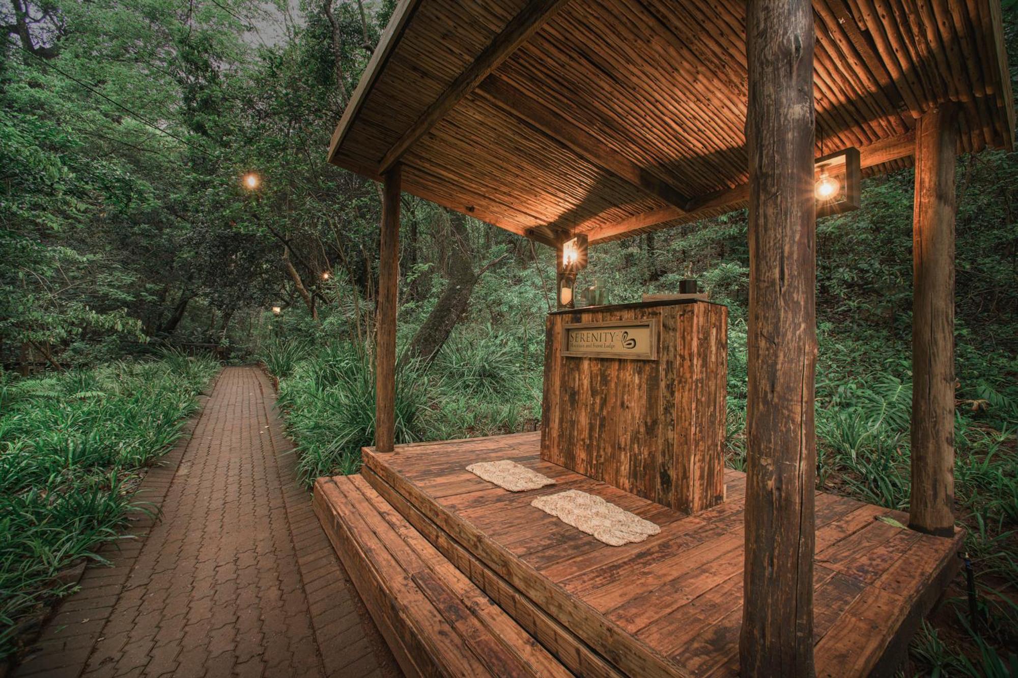 Serenity Mountain and Forest Lodge