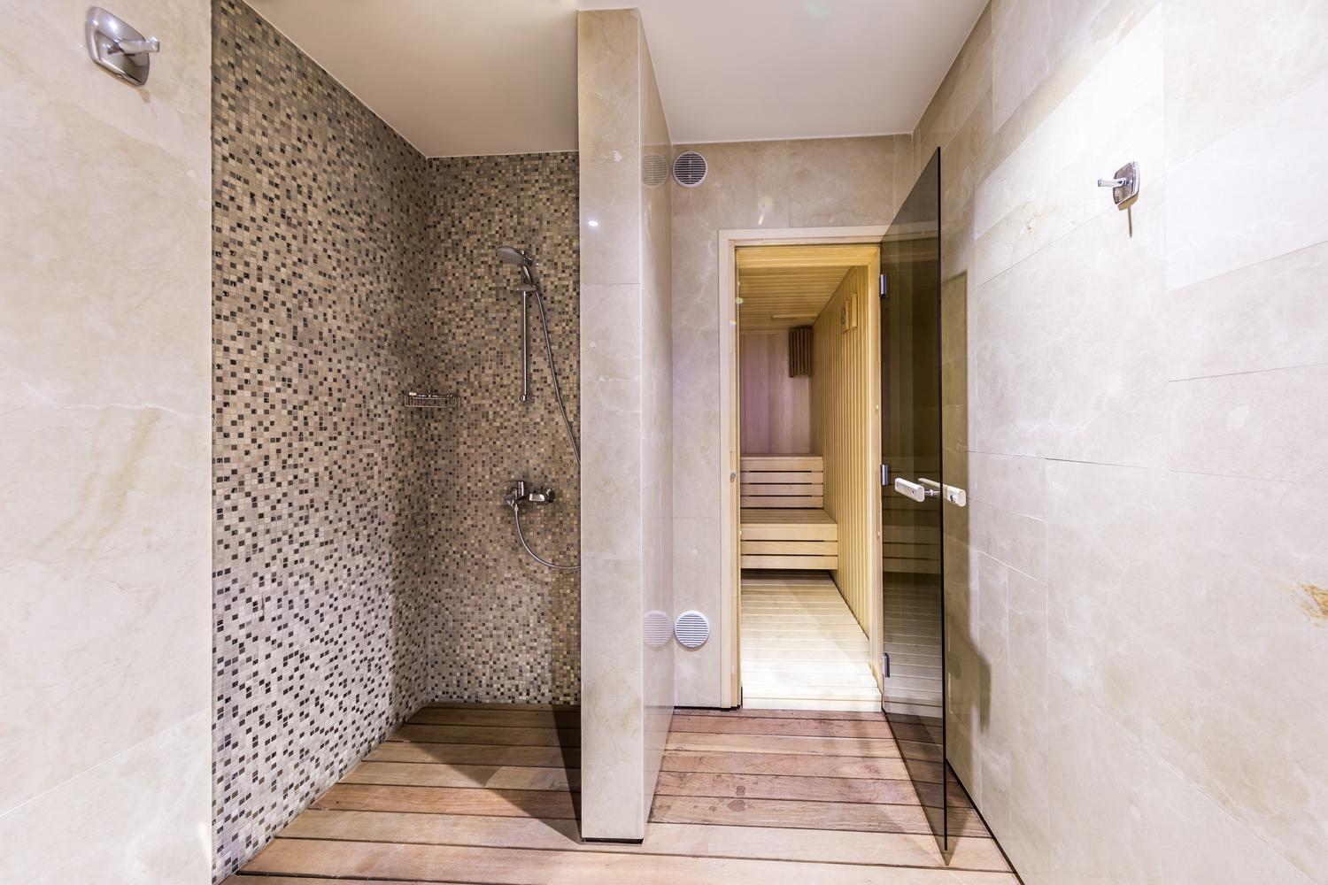 Carmencita Studio B14 with pool