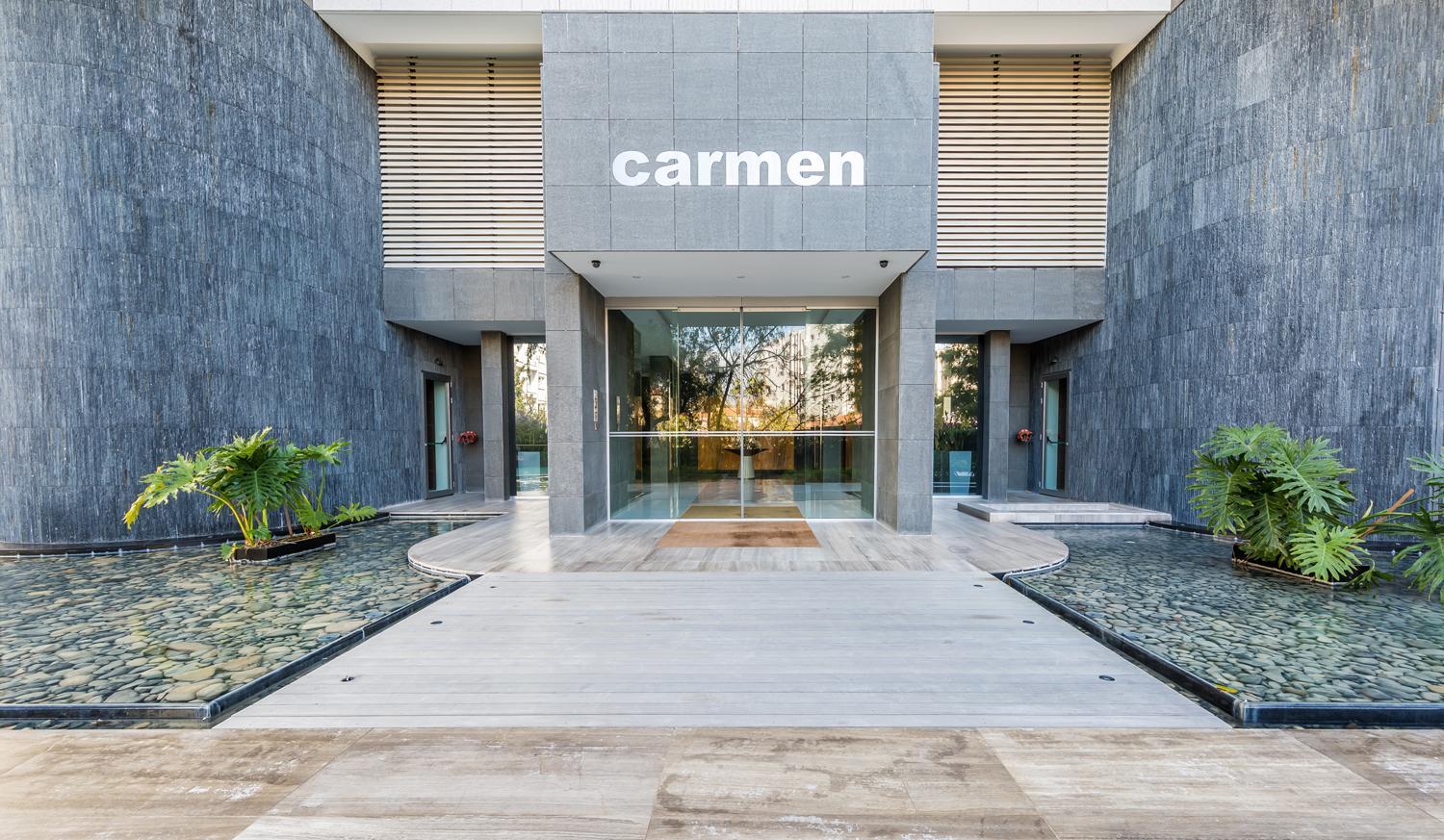 Carmencita Studio B14 with pool