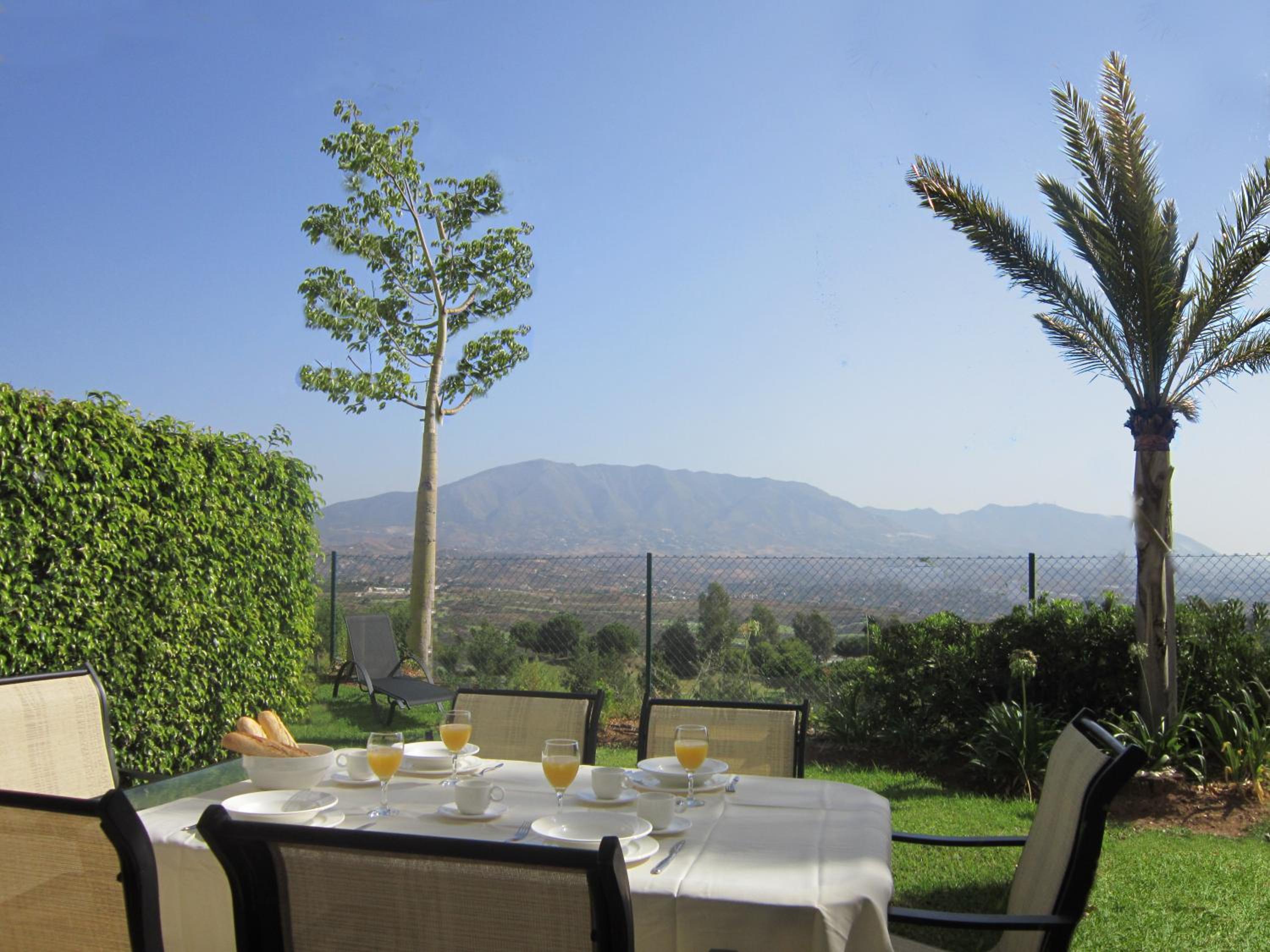 La Cala Golf Luxury TownHouse, frontline golf, spectacular views view 4