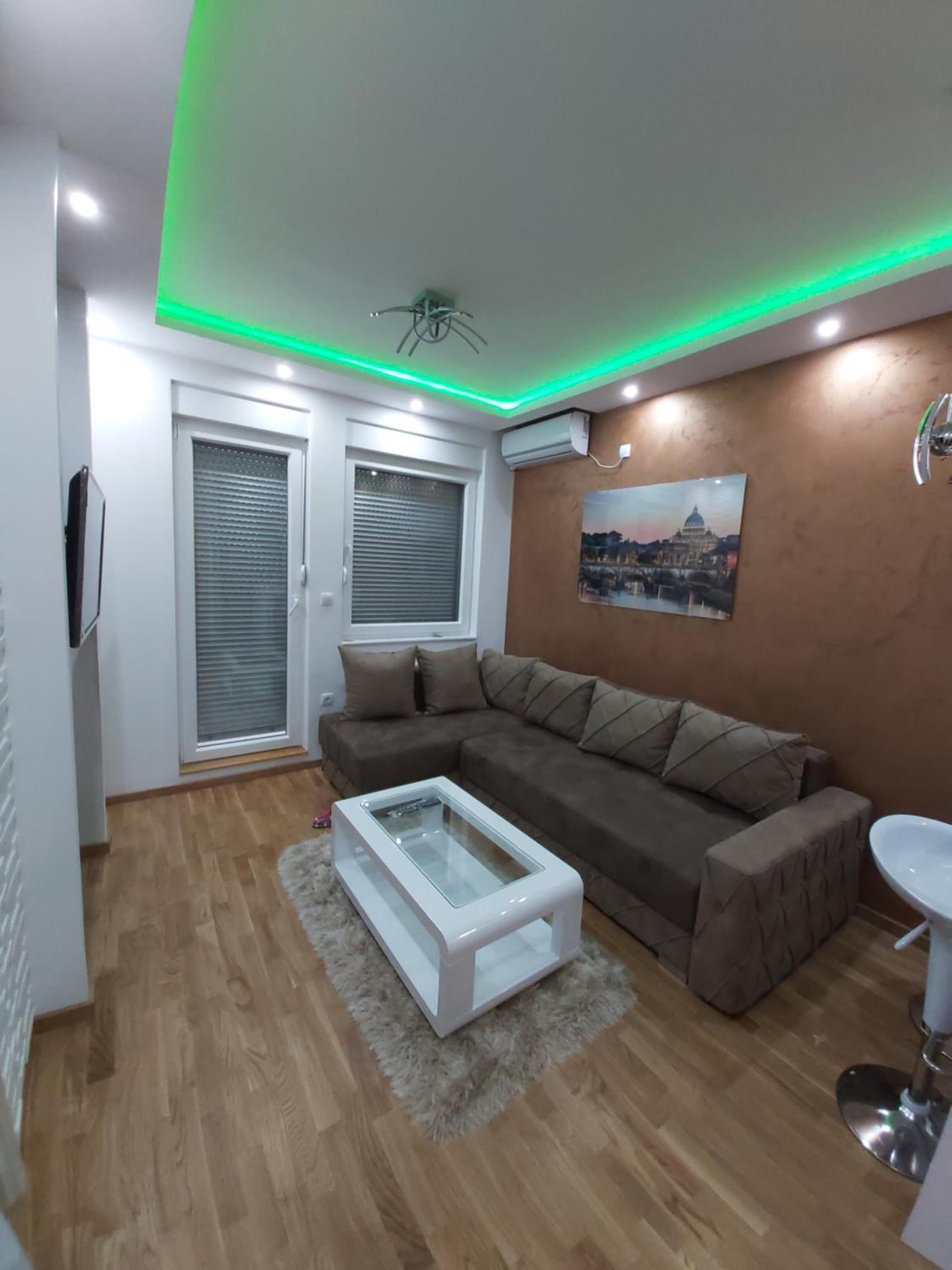 Apartman Elegance Free Garage