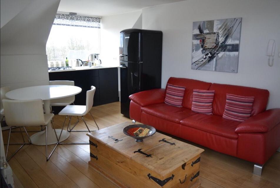 Maison Anna Clara - stijlvol gerenoveerd appartement met parkzicht in Nieuwpoort