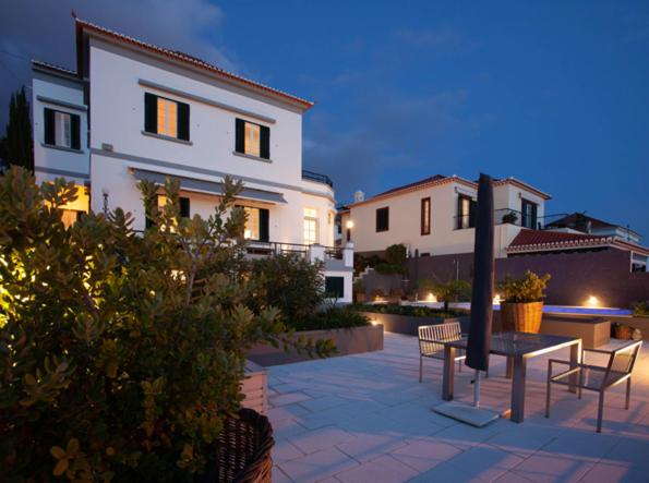 Quinta B.