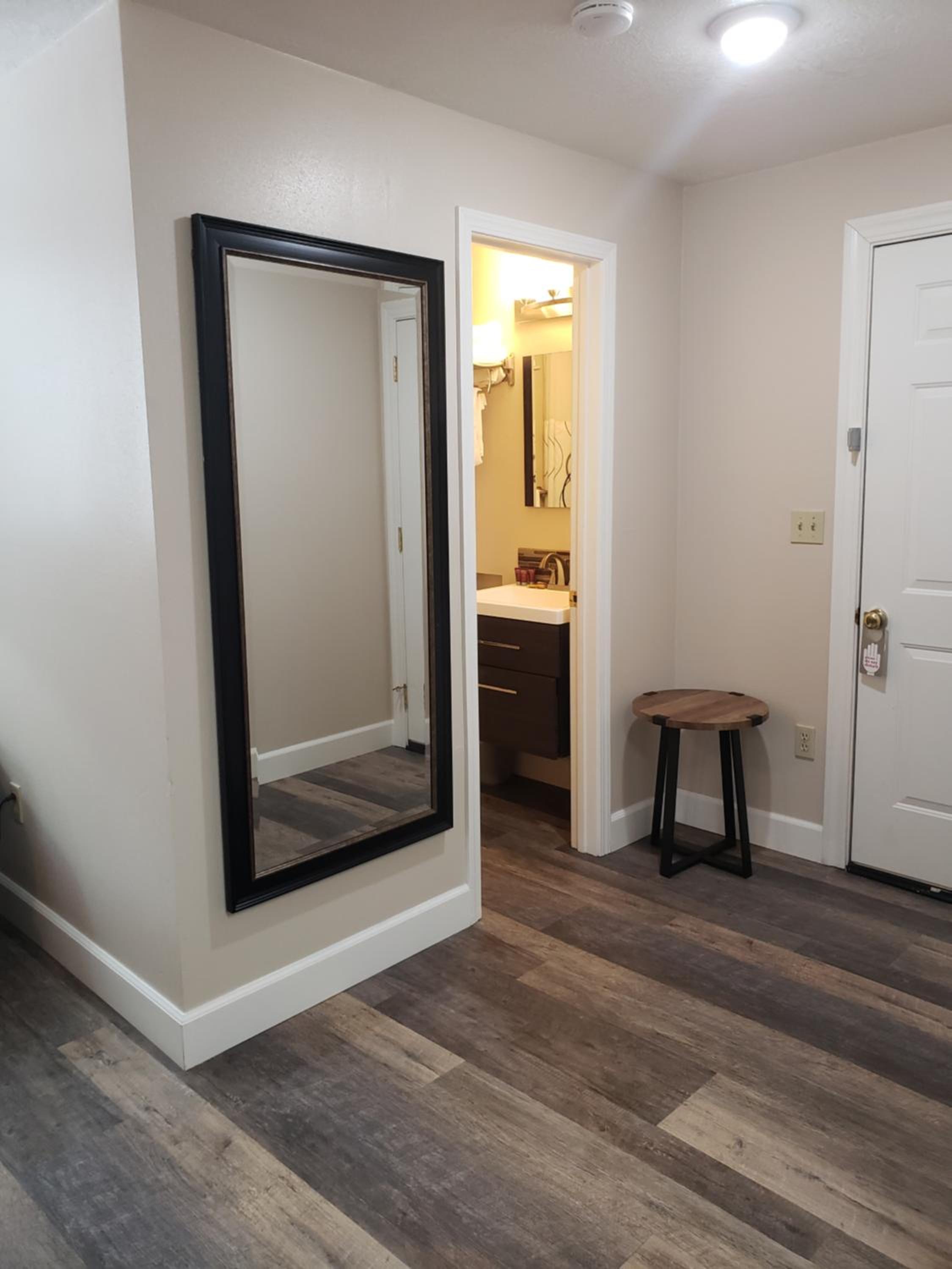 Baker City Vacations - Bridge Street Inn - Property Image 11