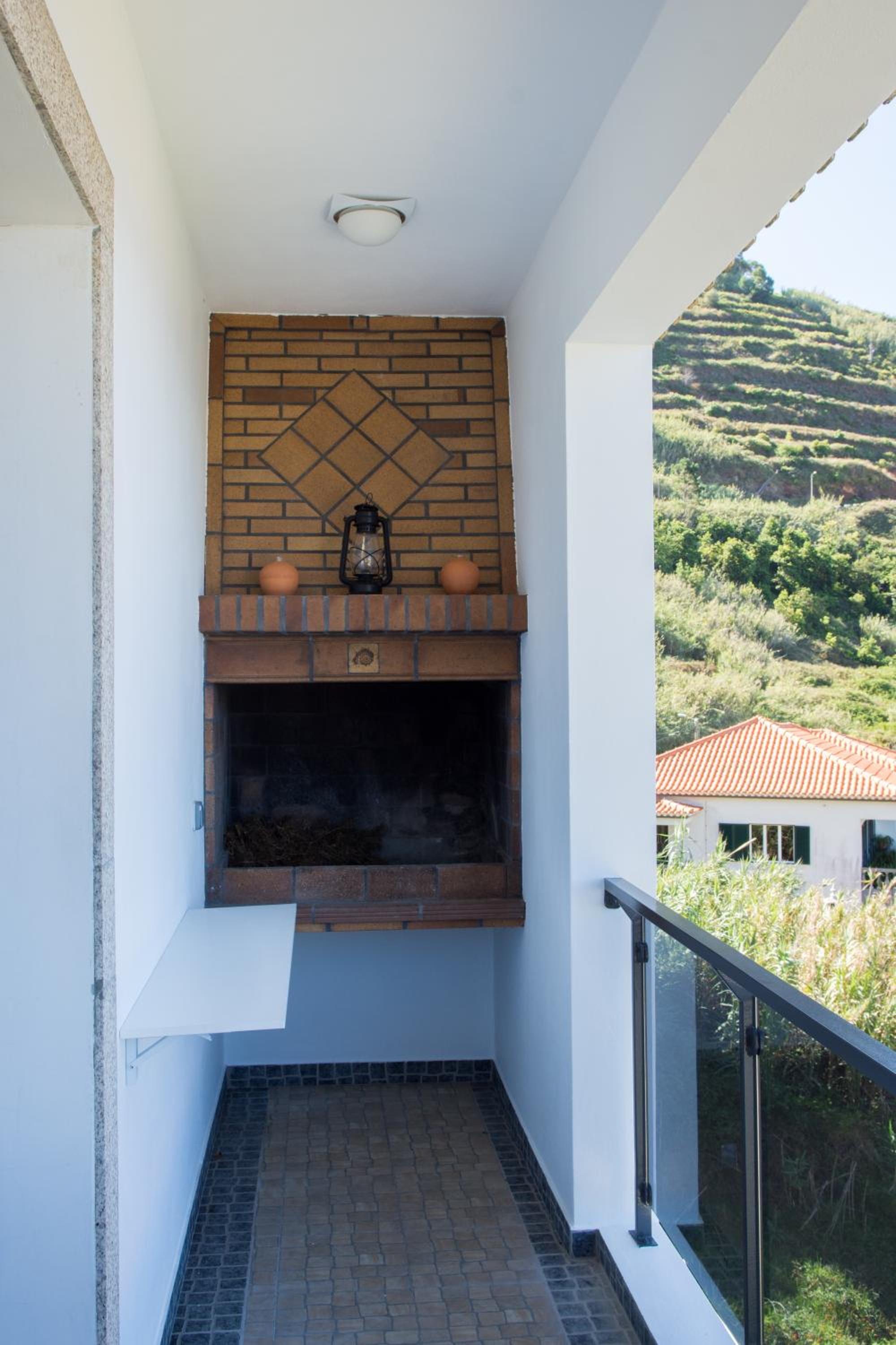 “VENIK HOUSE” sea_mountains_relaxing_barbecue view 4