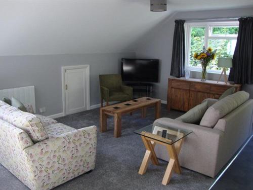 Lynton Vacations - The North Cliff Hotel - Property Image 3