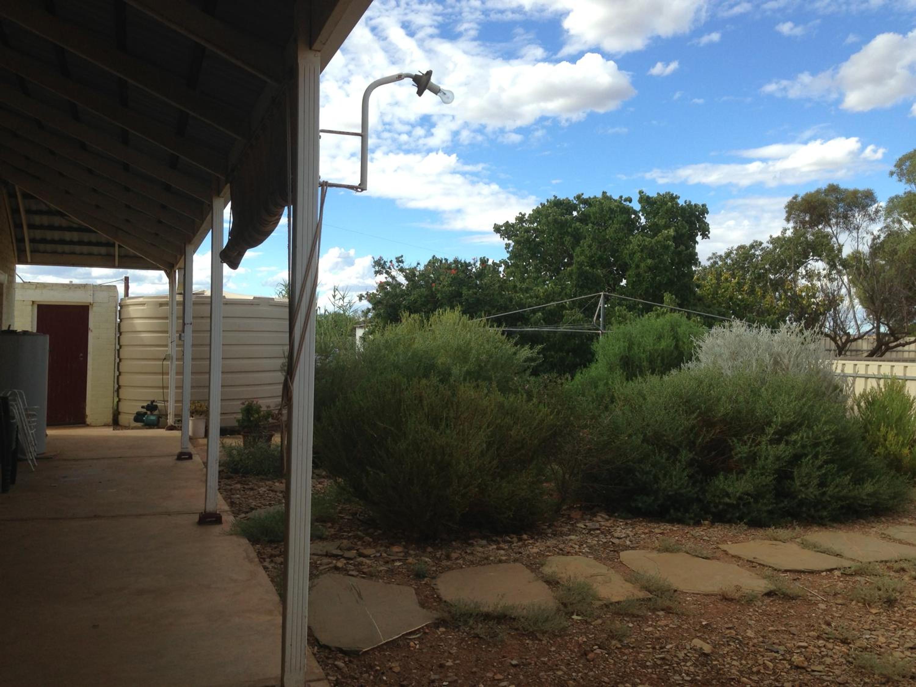 Photo 42