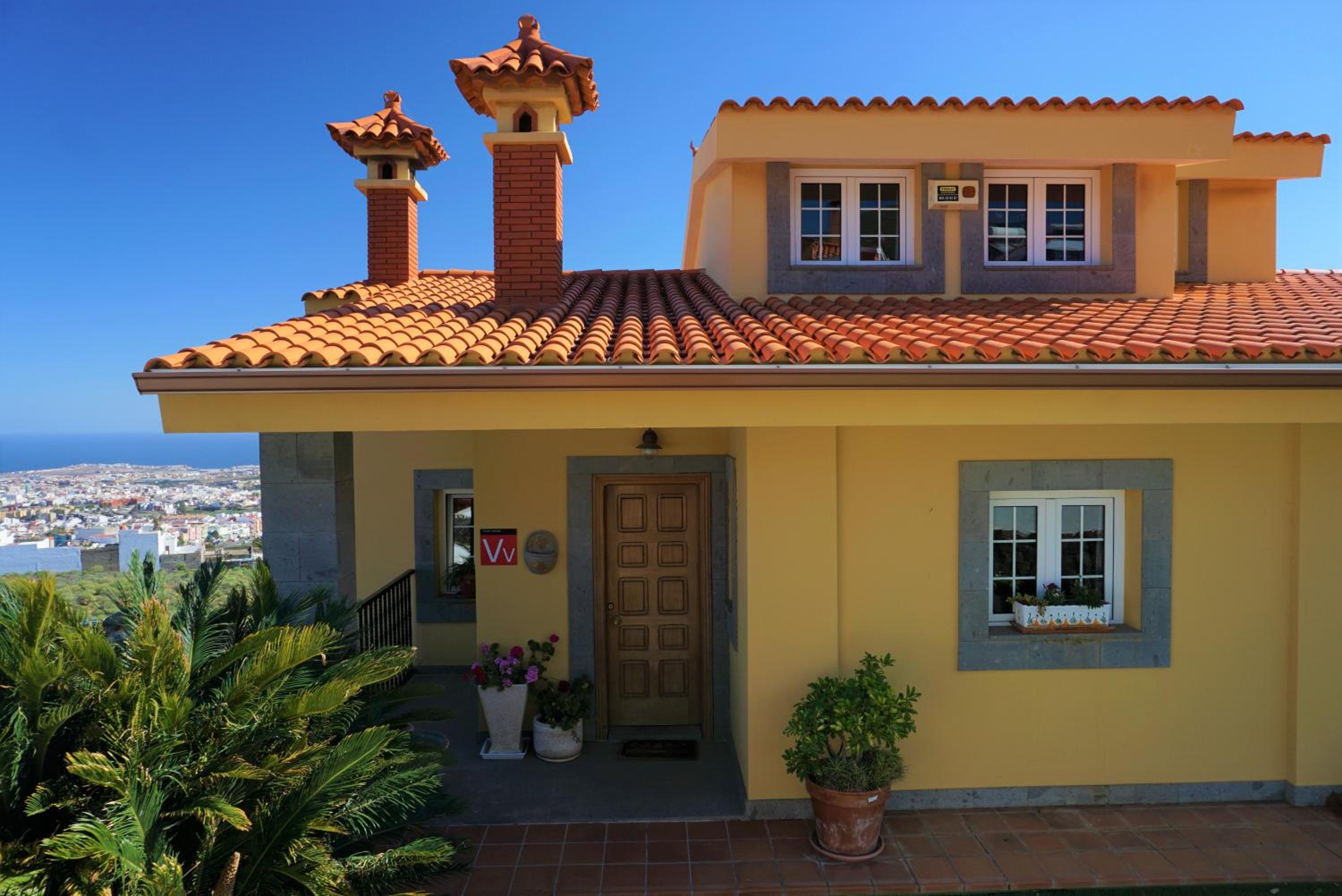 Pedro's house with fantastic views view 2