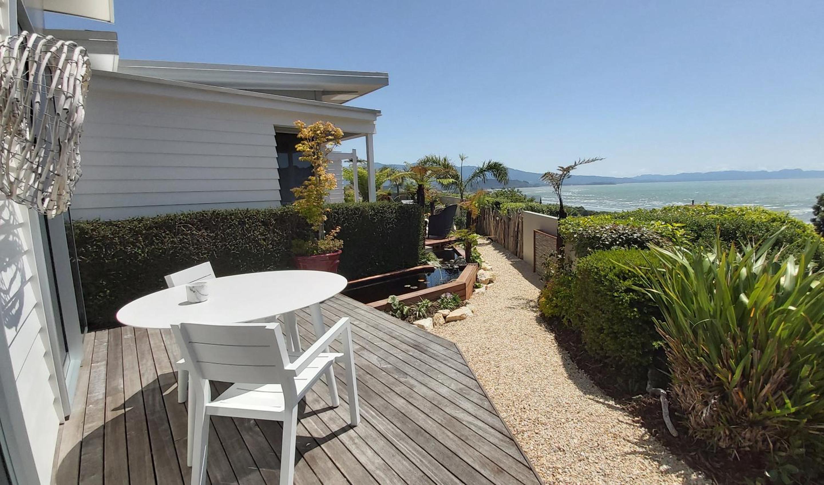 The Bay Lodge