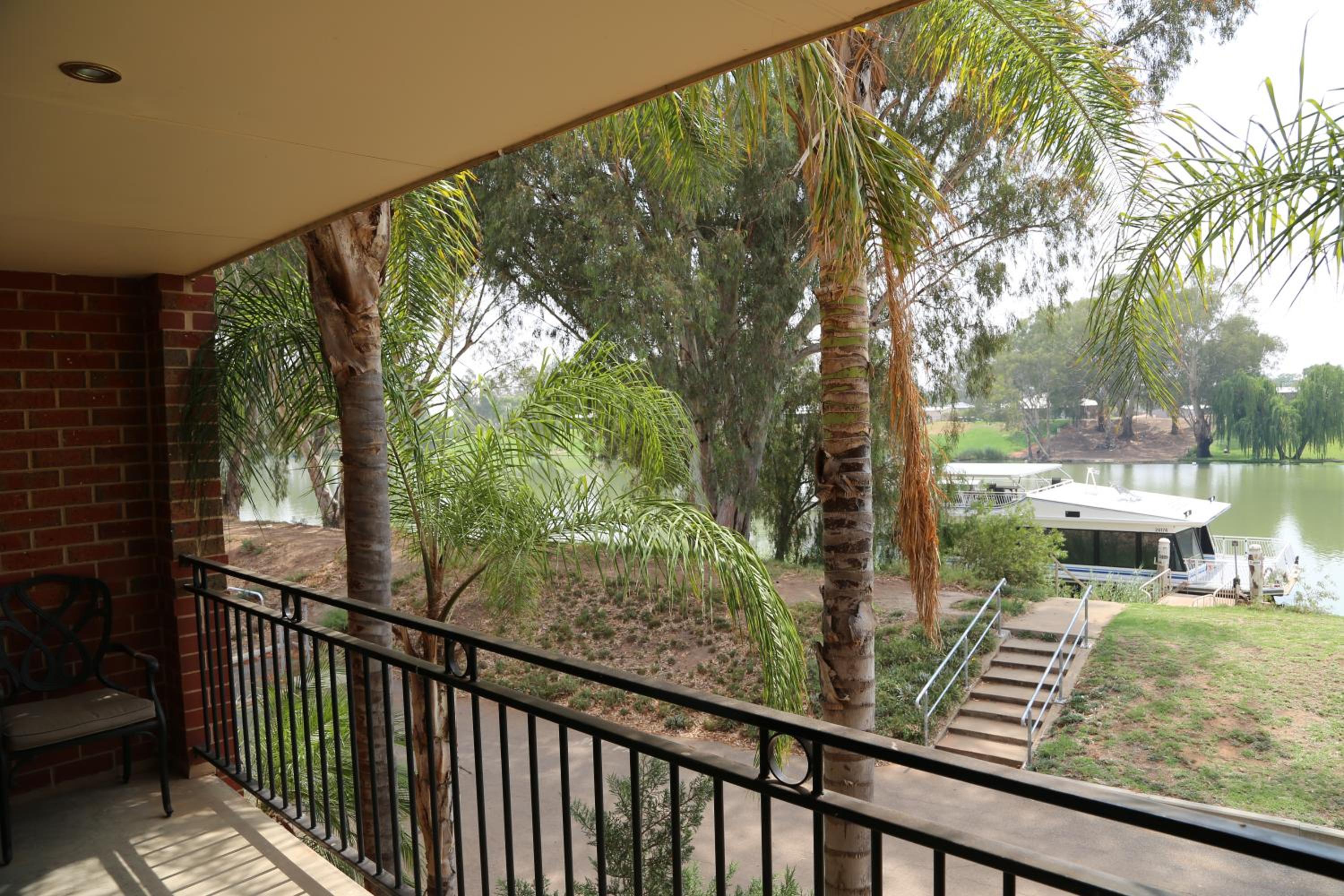 Wentworth Grande Resort
