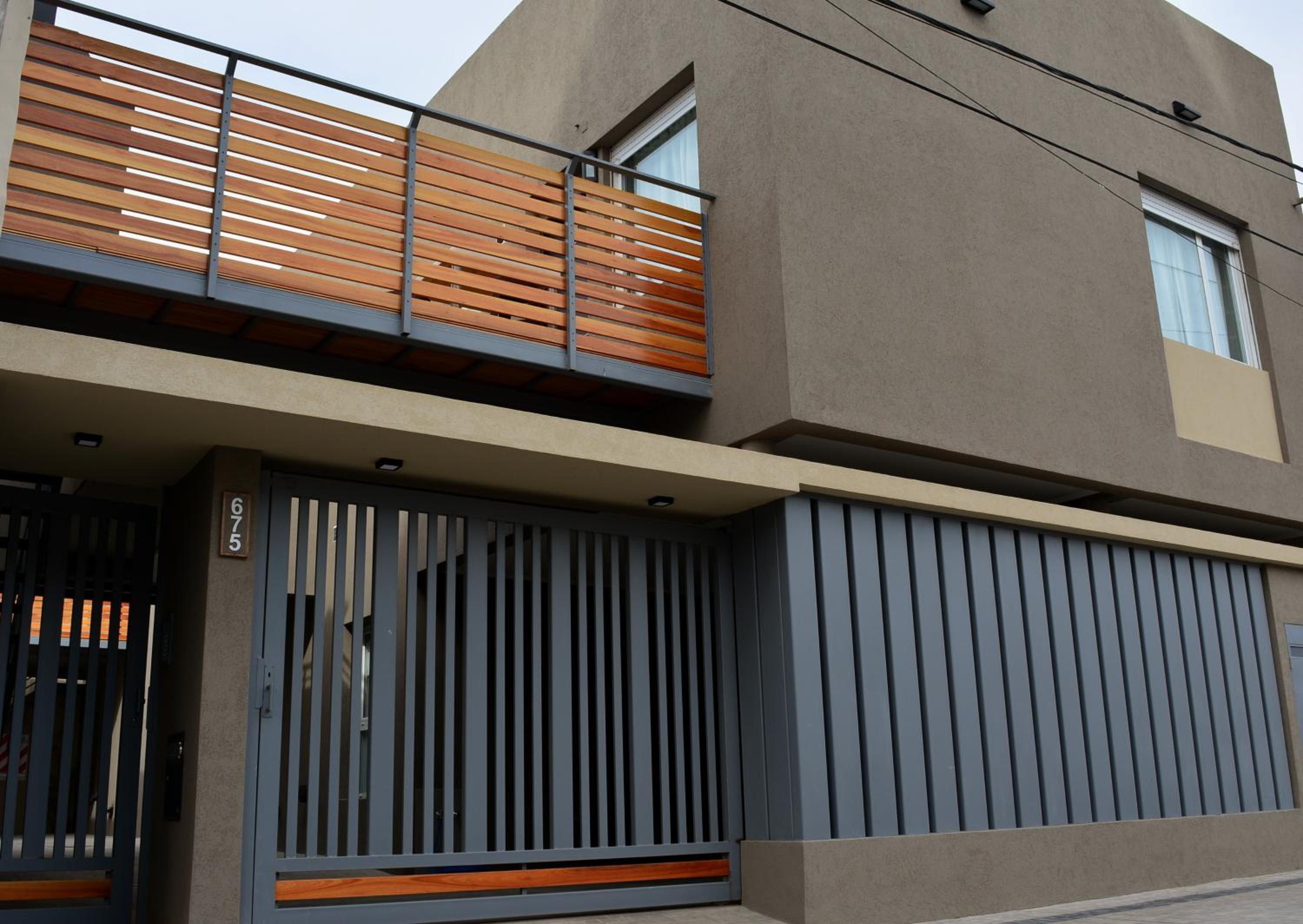 Hotel Florencia Departamentos - Image 1