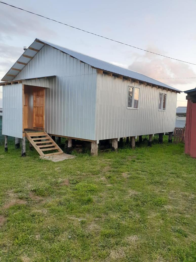 Hotel Cabaña Emilia Quinchen - Image 1