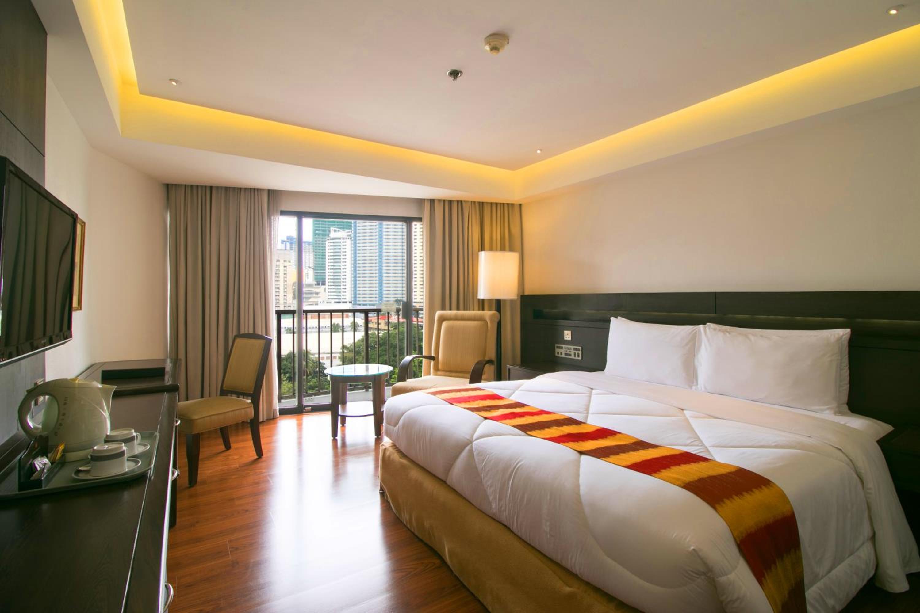 Century Park Hotel 17