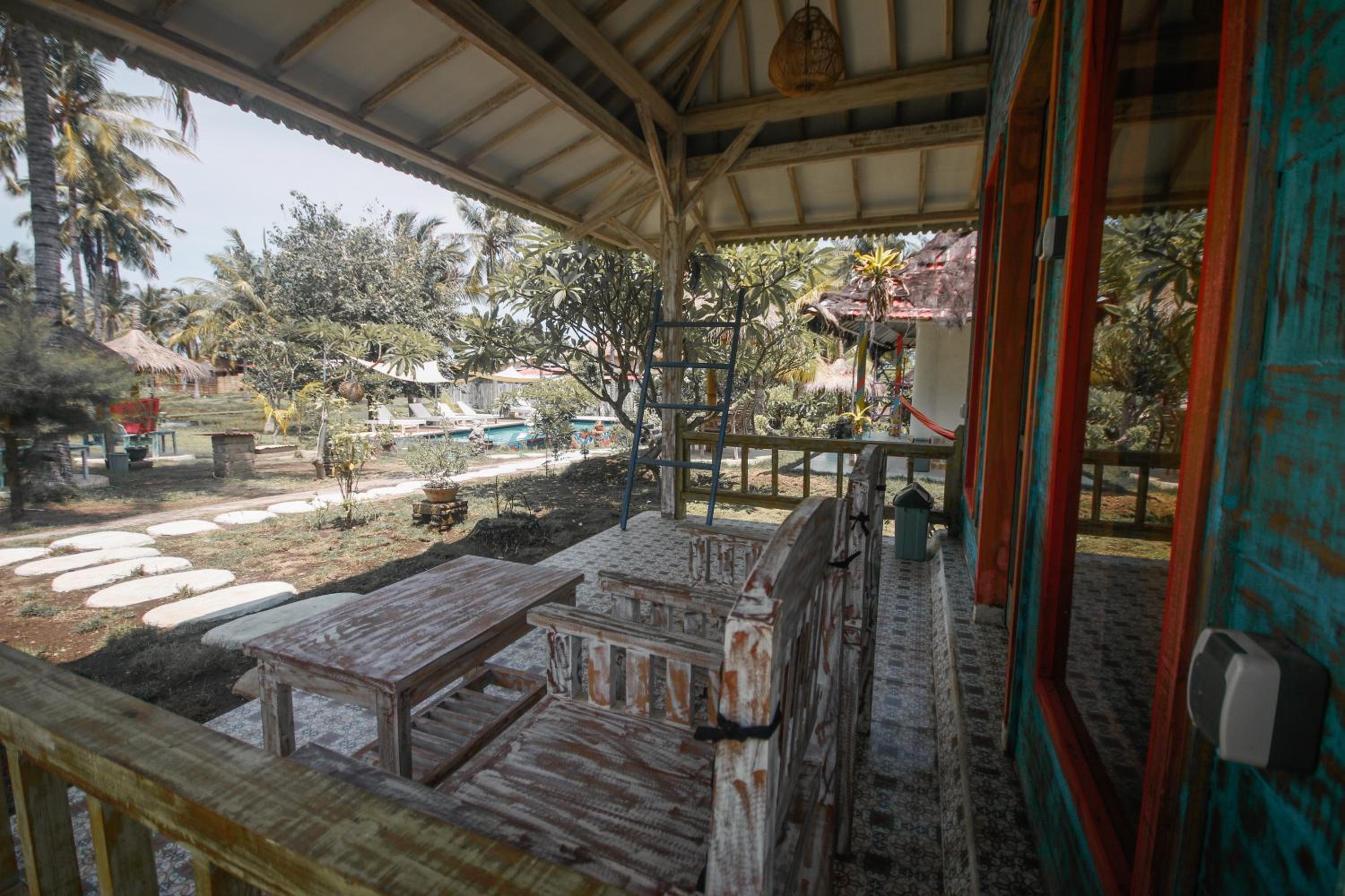 Segar Village