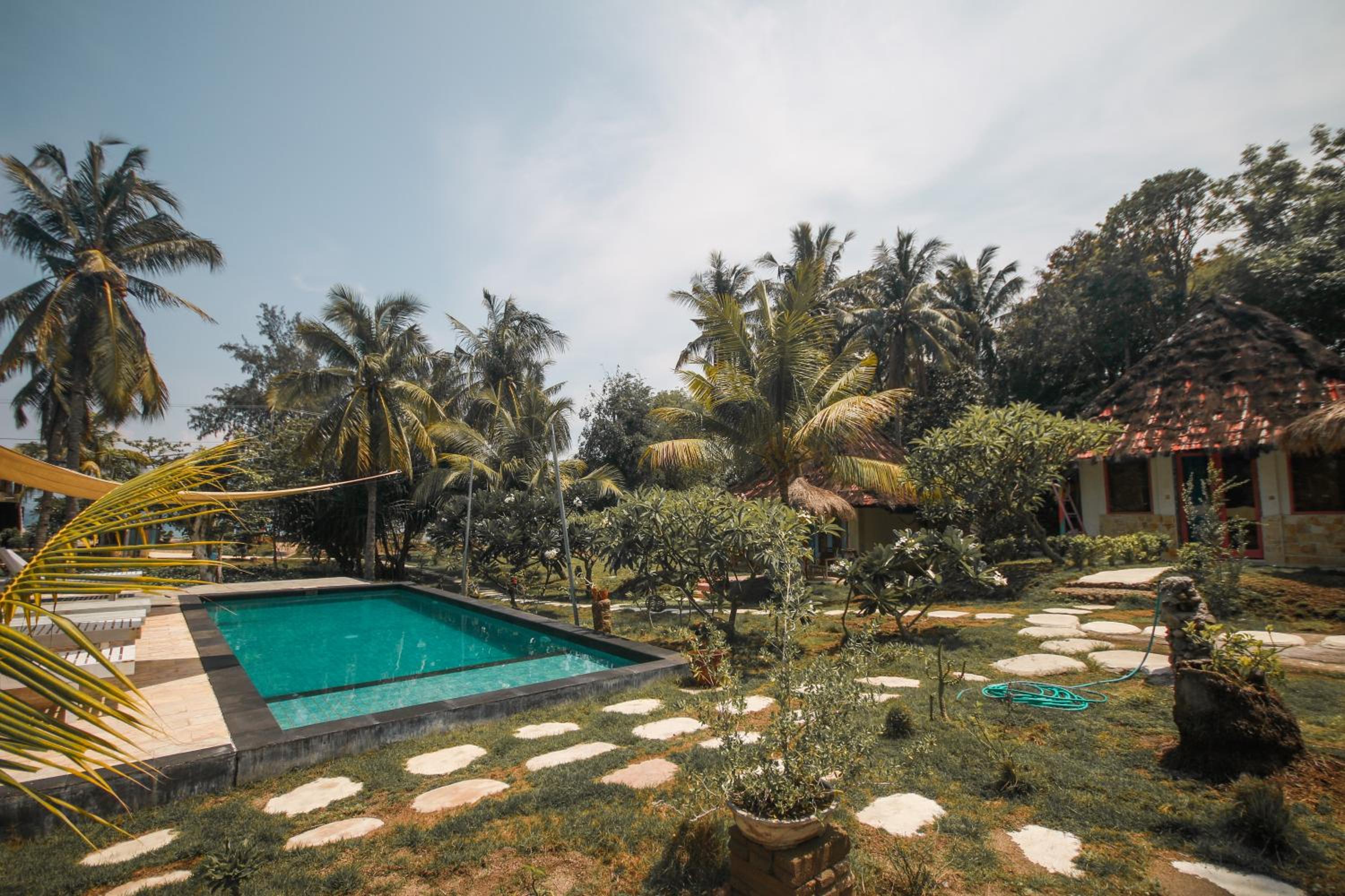 Segar Village