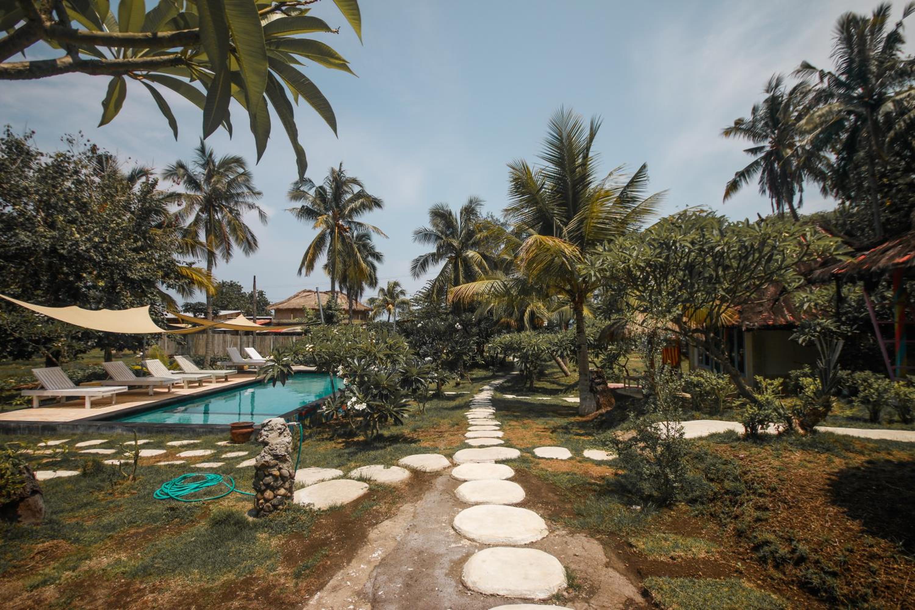 Segar Village