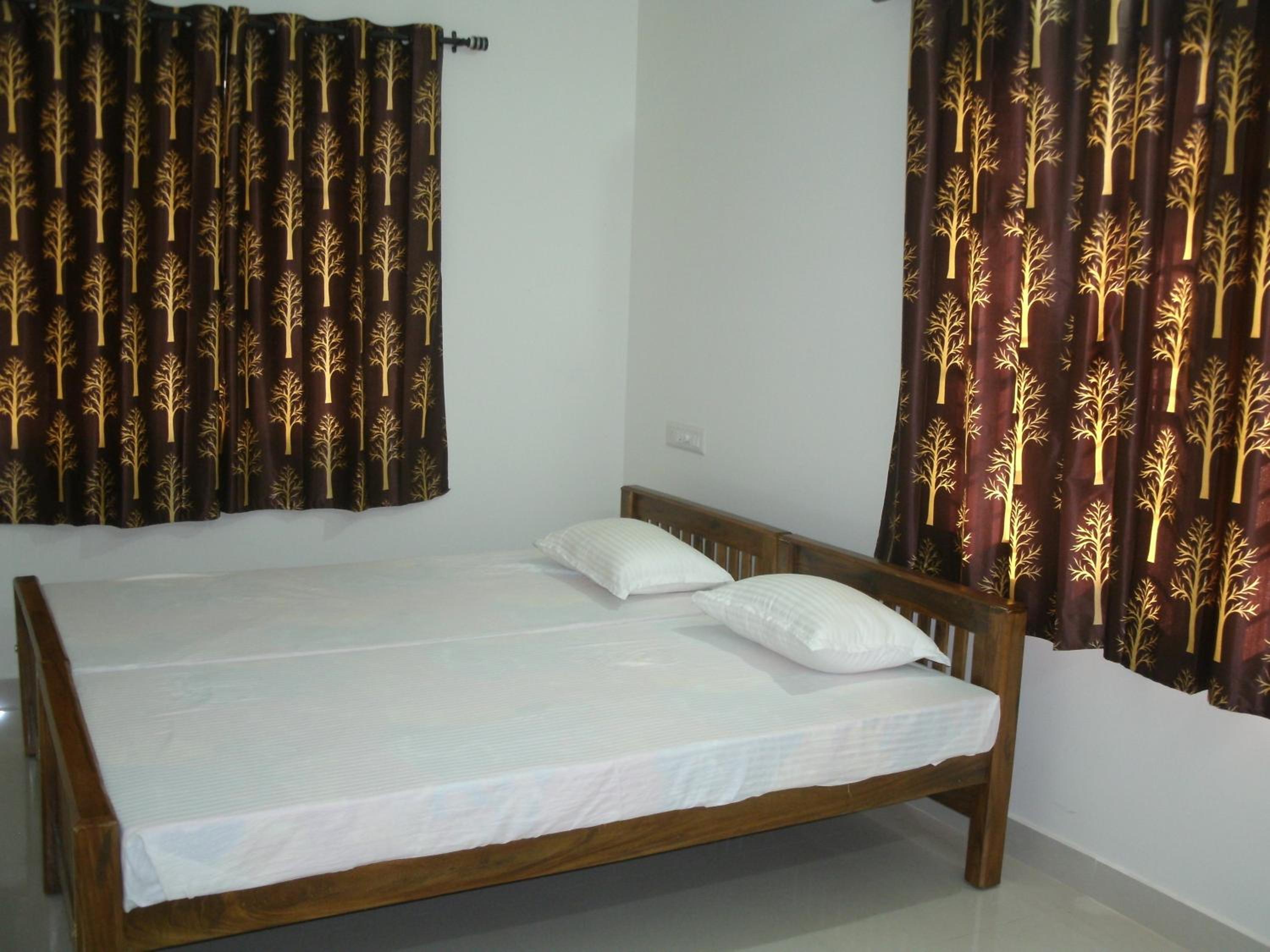 Jacaranda Holiday Home view 4