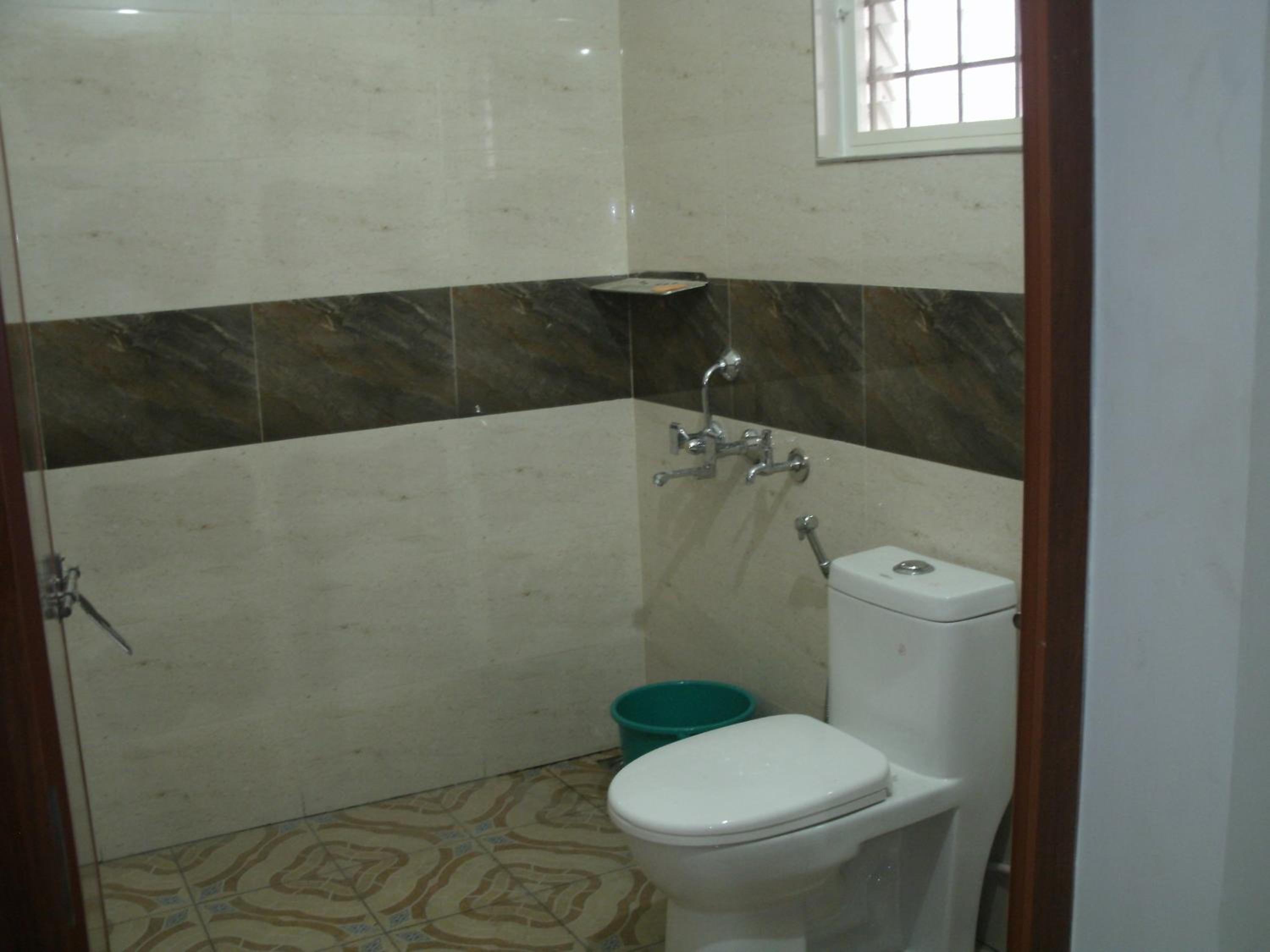 Jacaranda Holiday Home view 3