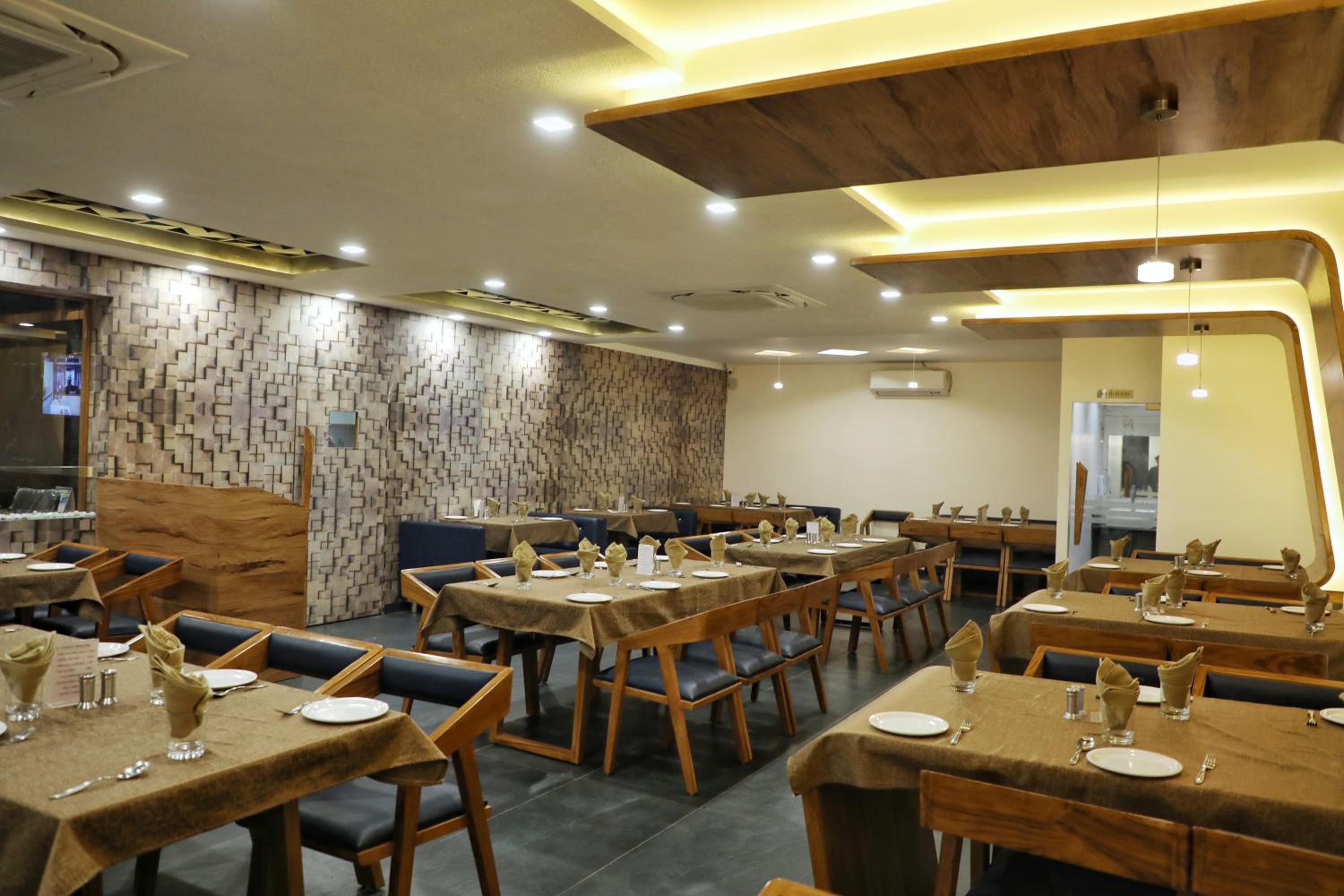 HOTEL CARREFOUR
