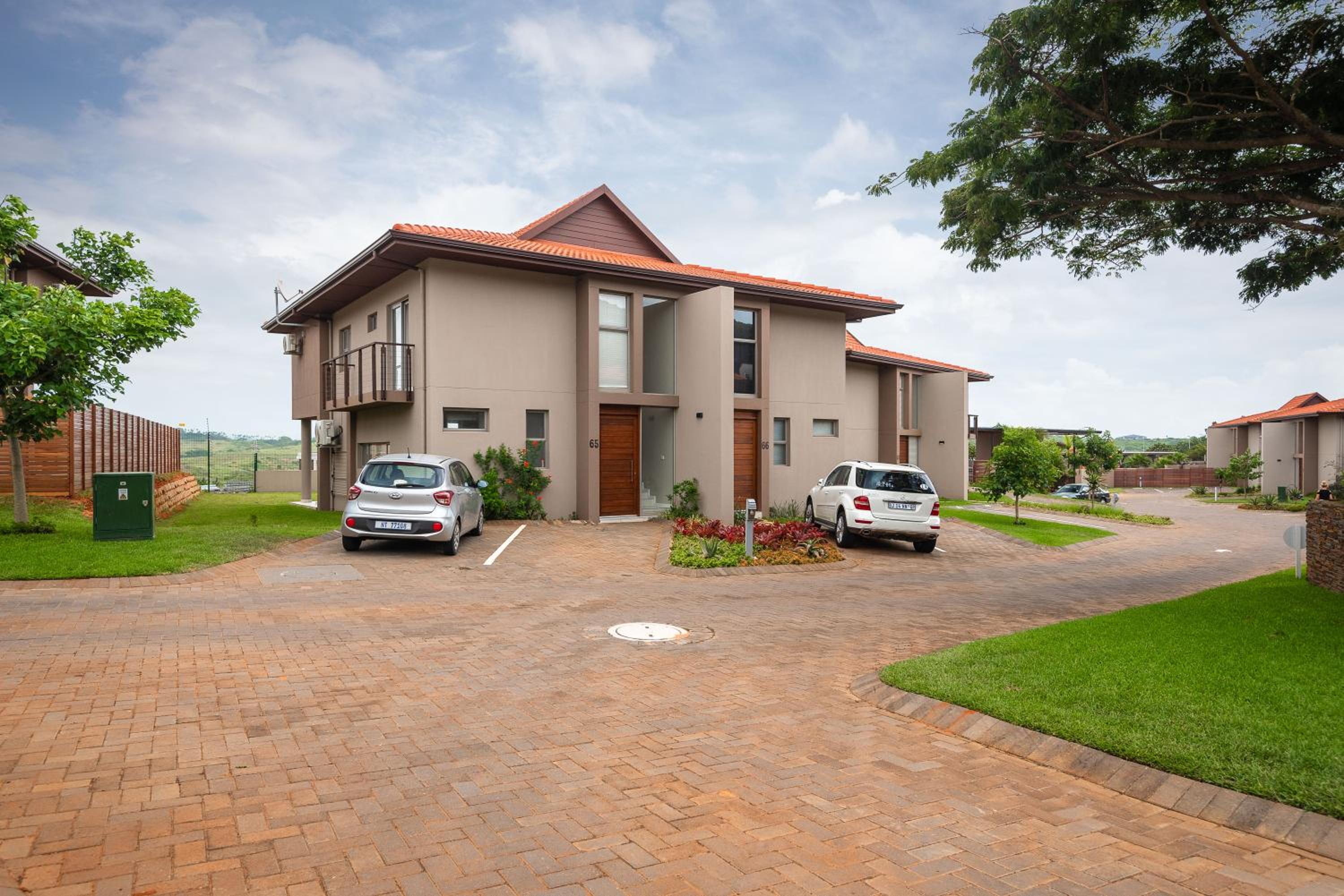 65A Zimbali Wedge view 3