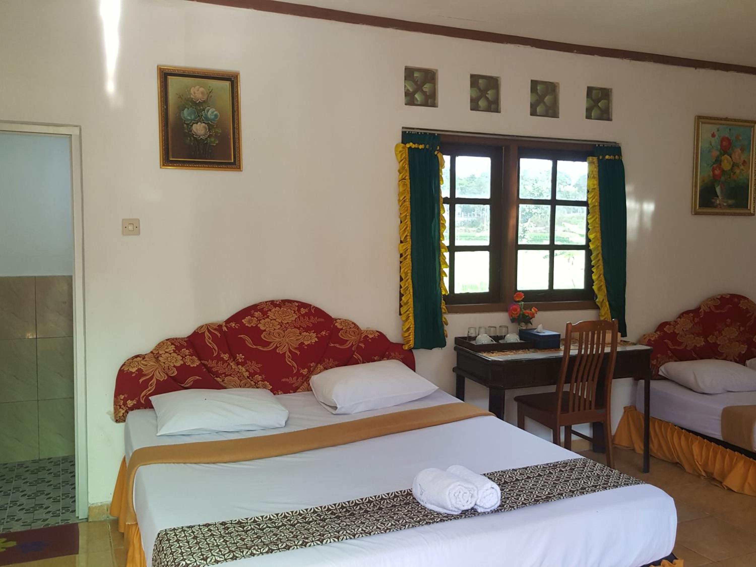 Putri Duyung Guest House view 4