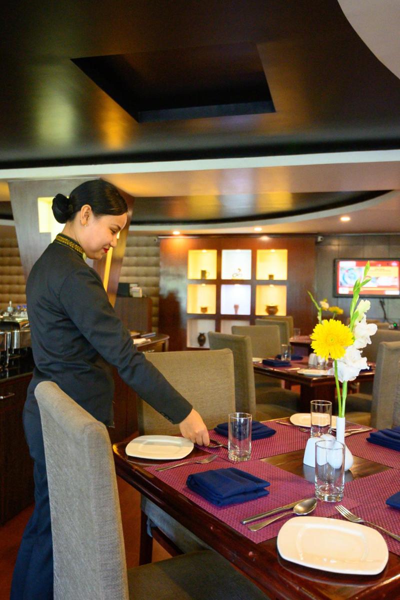 restaurant