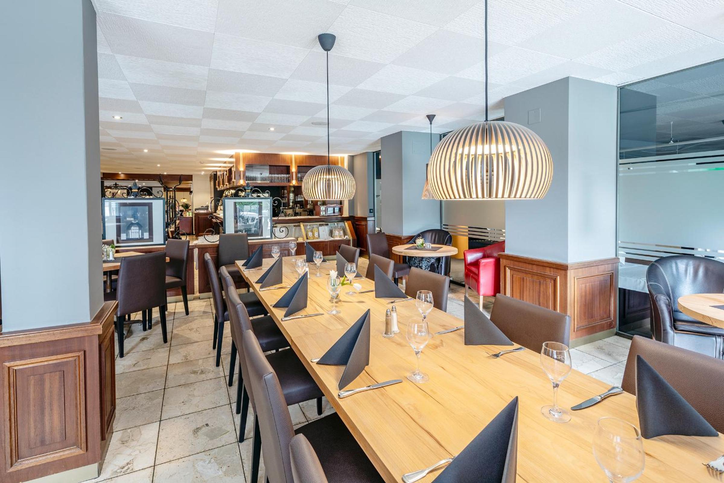 Chur Vacations - HotelChur.ch - Property Image 2
