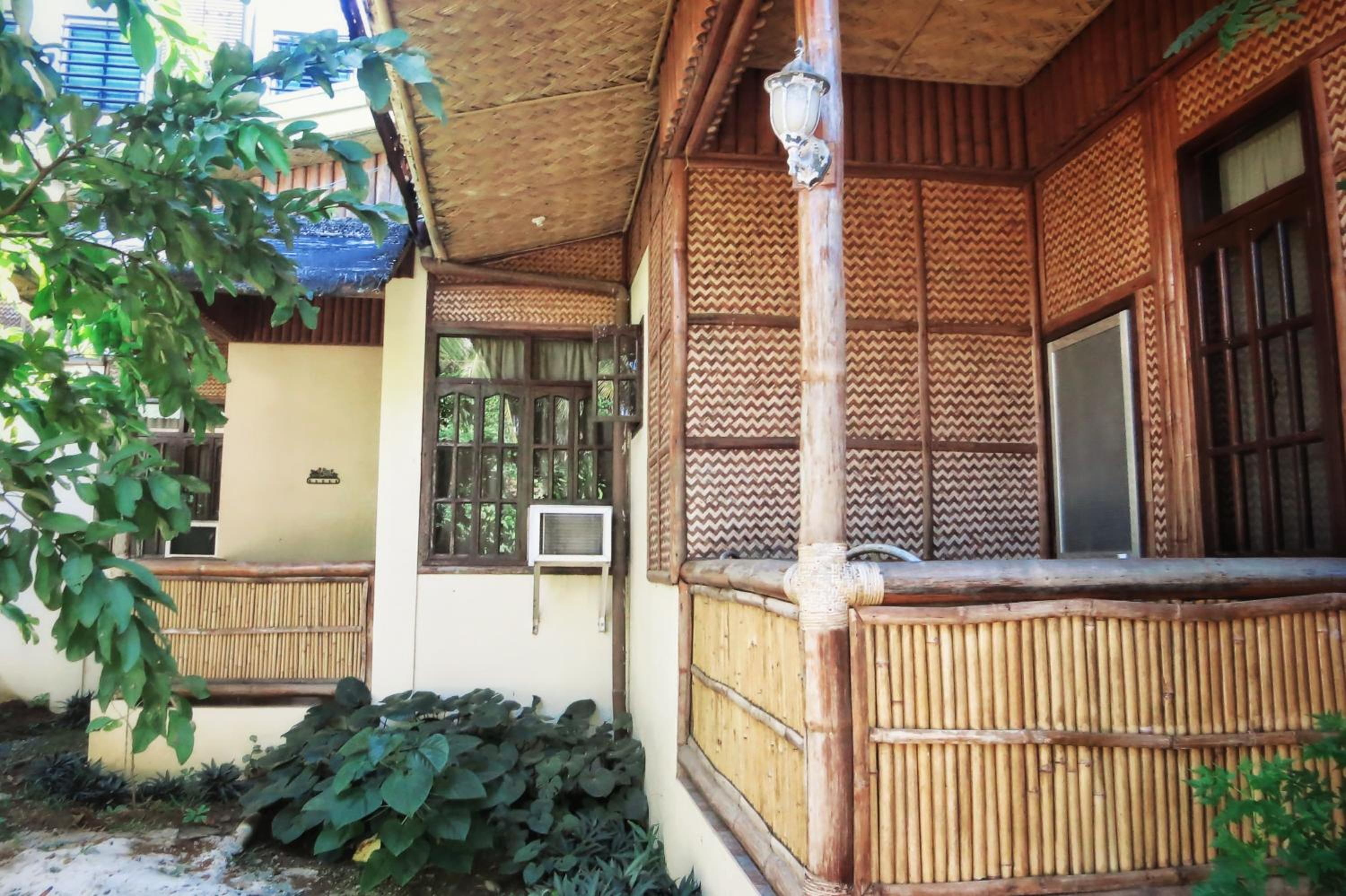 Pagdayon Traveler's Inn view 4