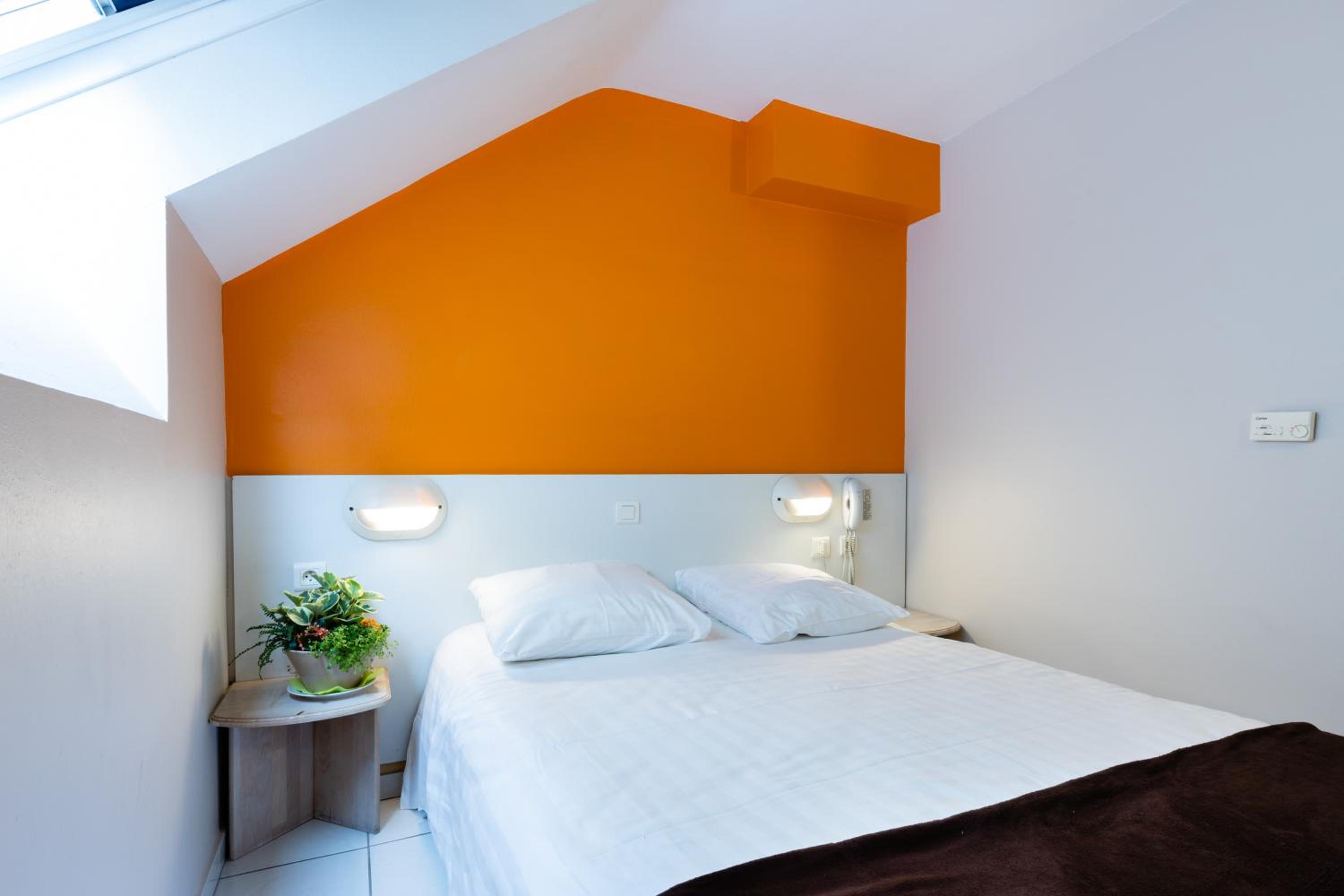 Mulhouse Vacations - Hotel-Restaurant Espace Squash 3000 - Property Image 2