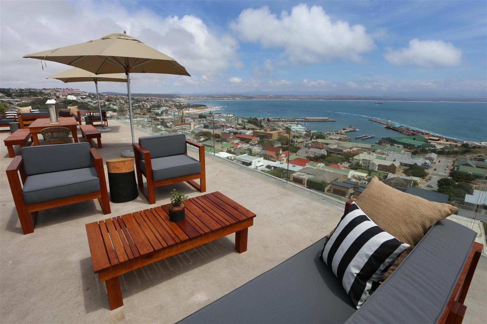 The Lookout Guest House - Image 2