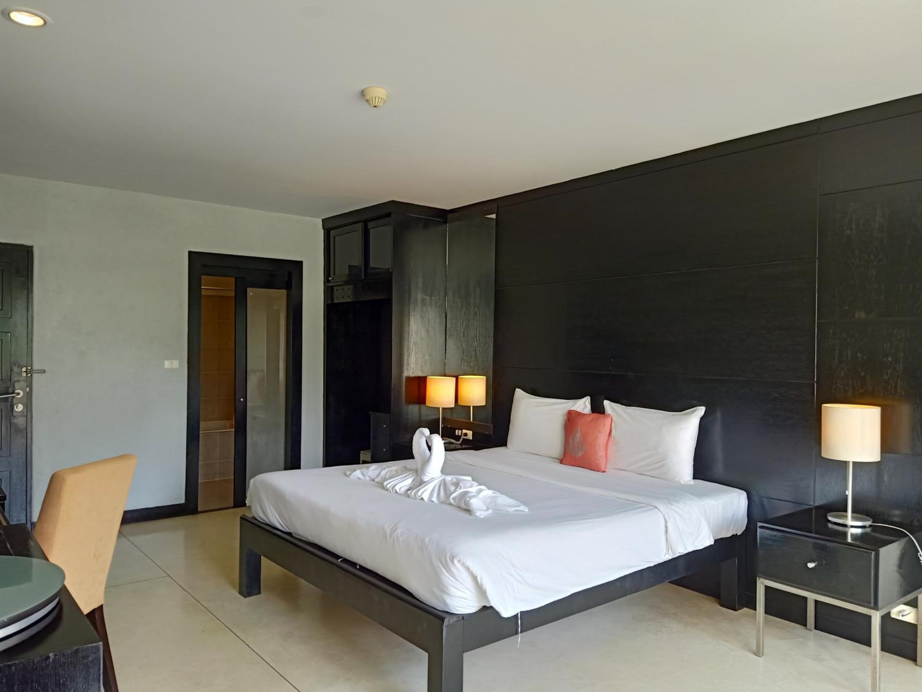 Amarin Samui Hotel - SHA Plus Certified — photo 35