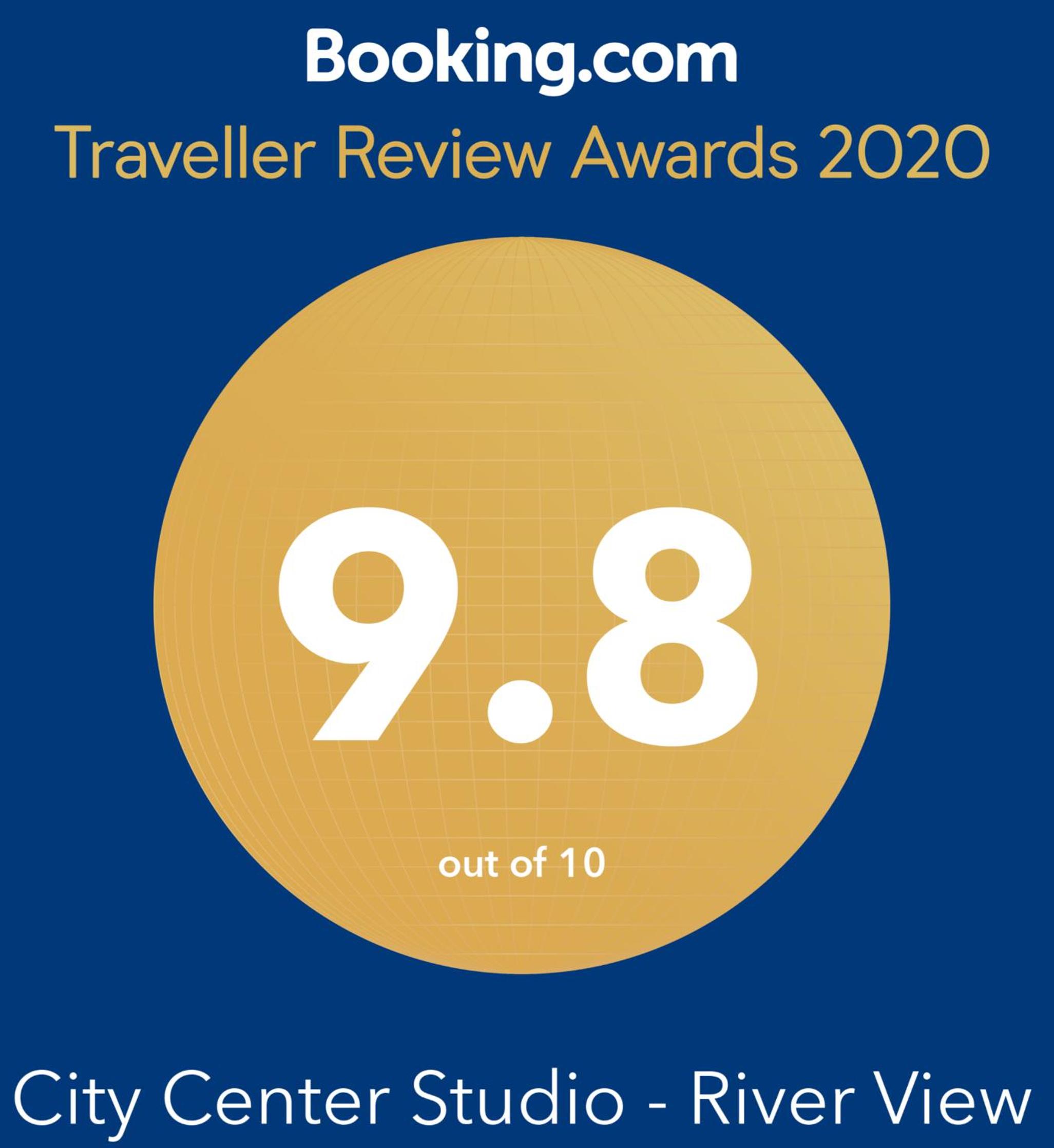 City Center Studio - River View