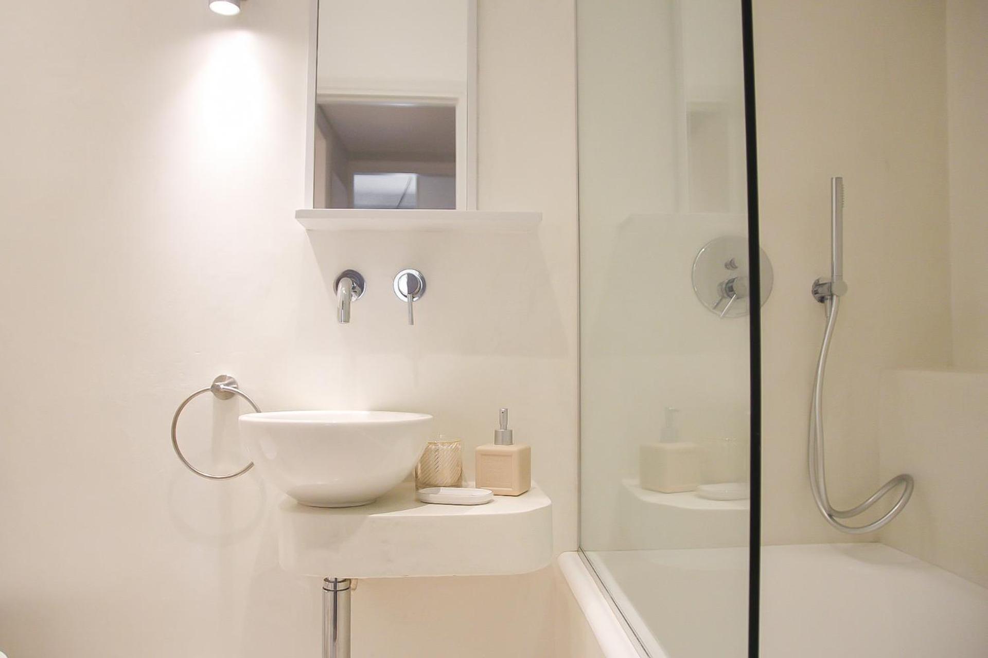 API Projects Athens - Parliament Apartment