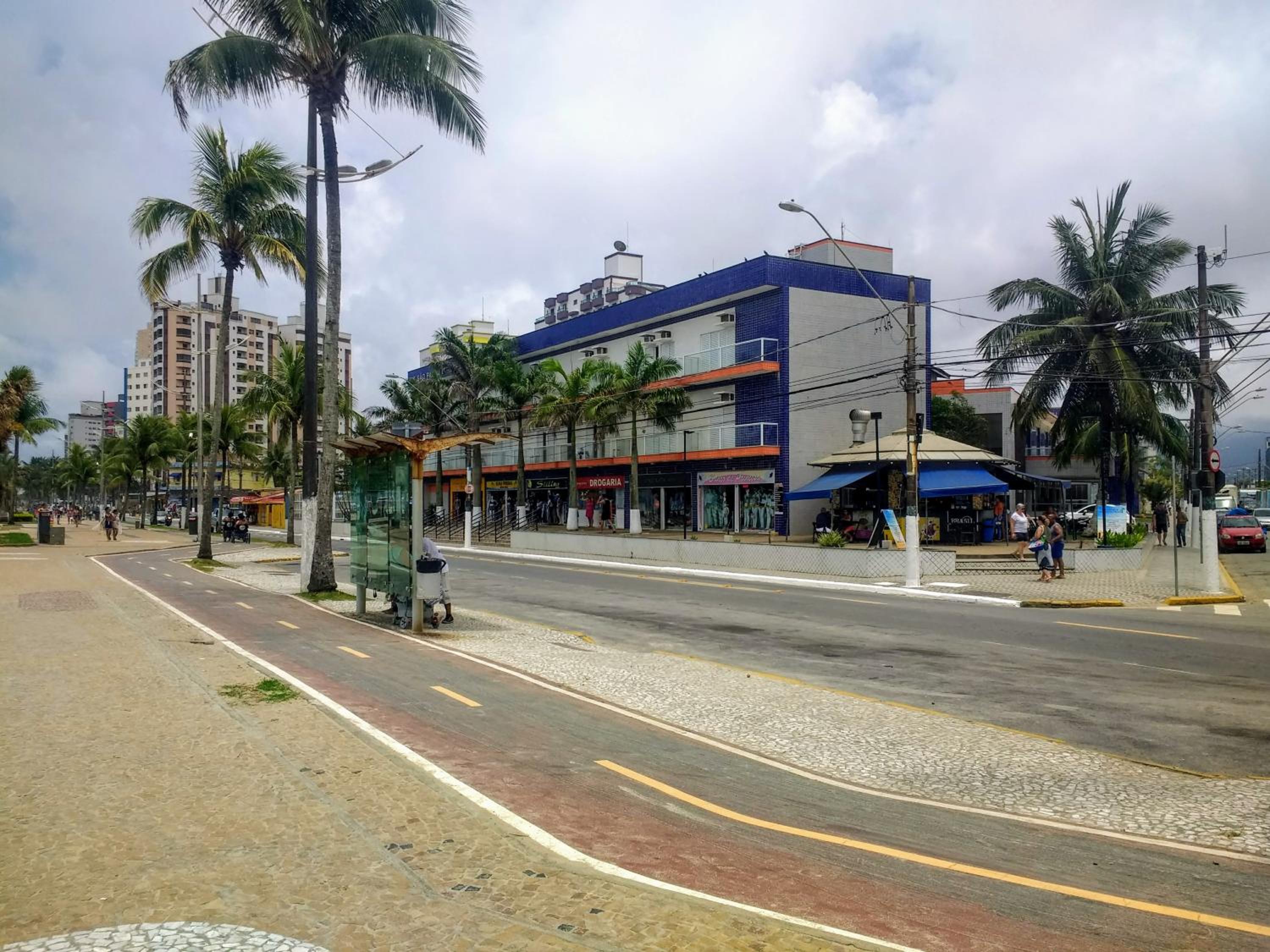 Vila Mirim-Pé na areia