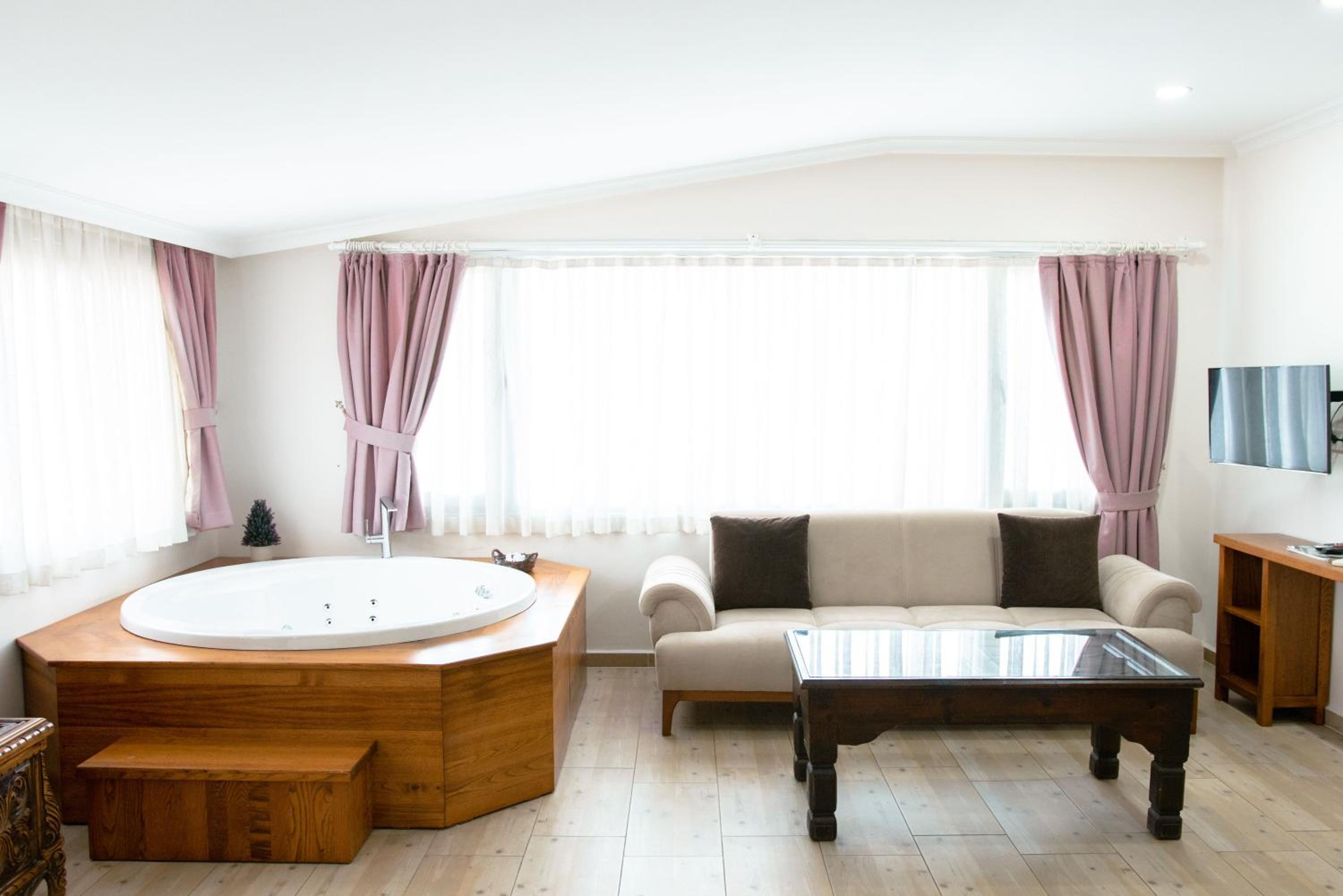 Infinity City Otel - Image 42