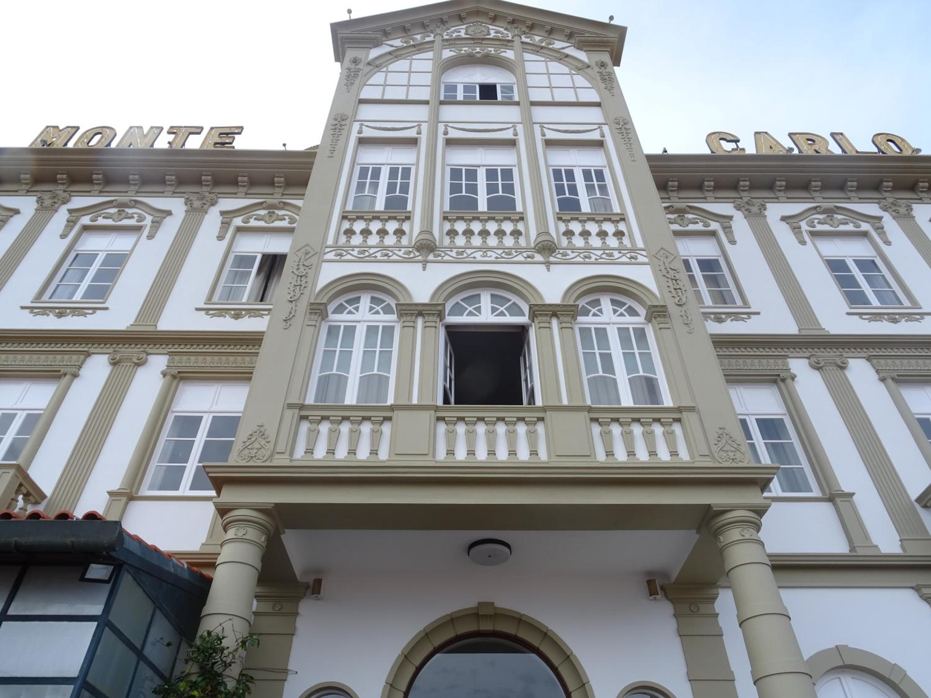 Hotel Monte Carlo - Image 1