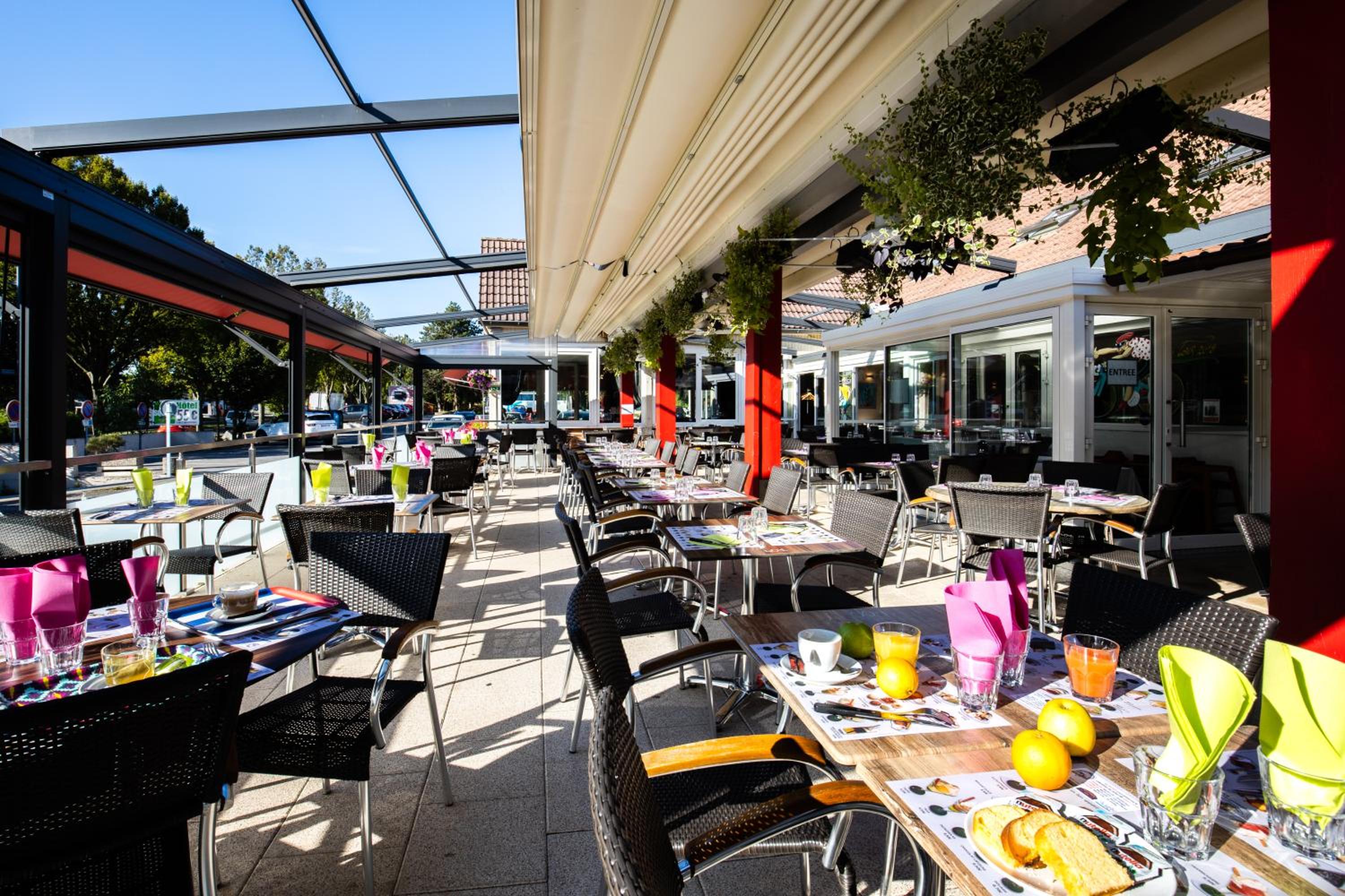Mulhouse Vacations - Hotel-Restaurant Espace Squash 3000 - Property Image 5