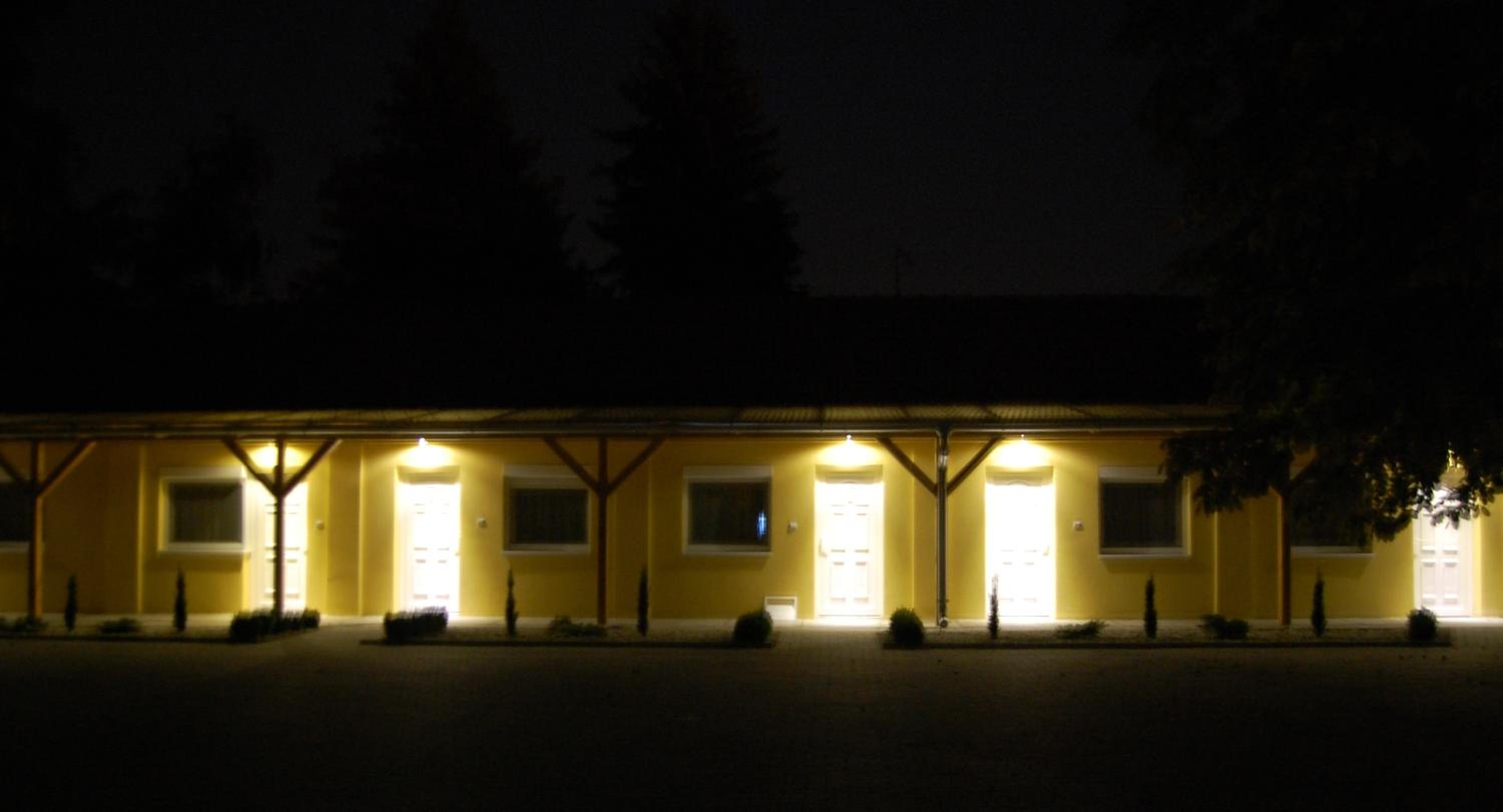 Belvárosi Rezidencia Pápa view 2