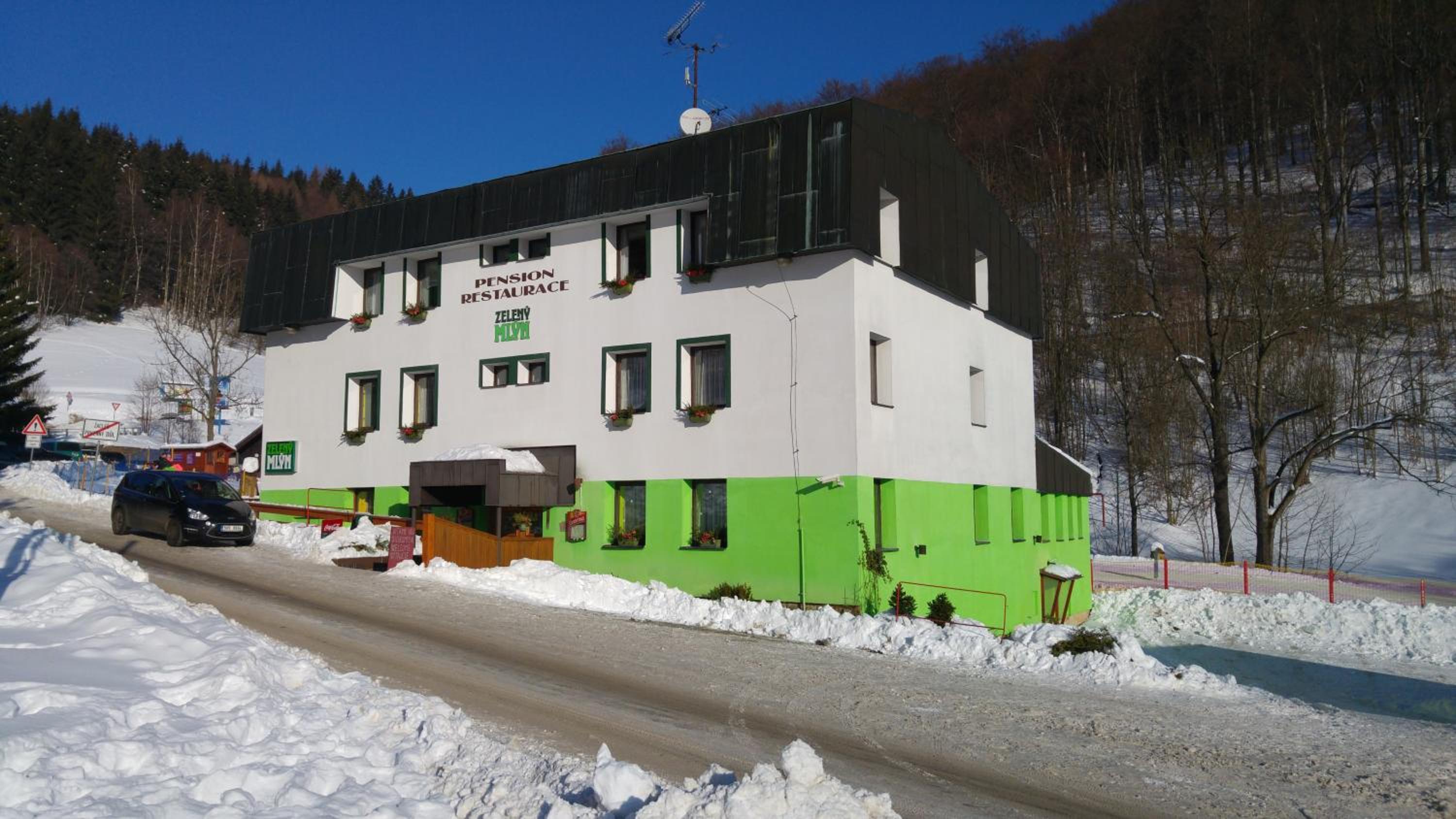 Pension & restaurace Zelený Mlýn Žacléř