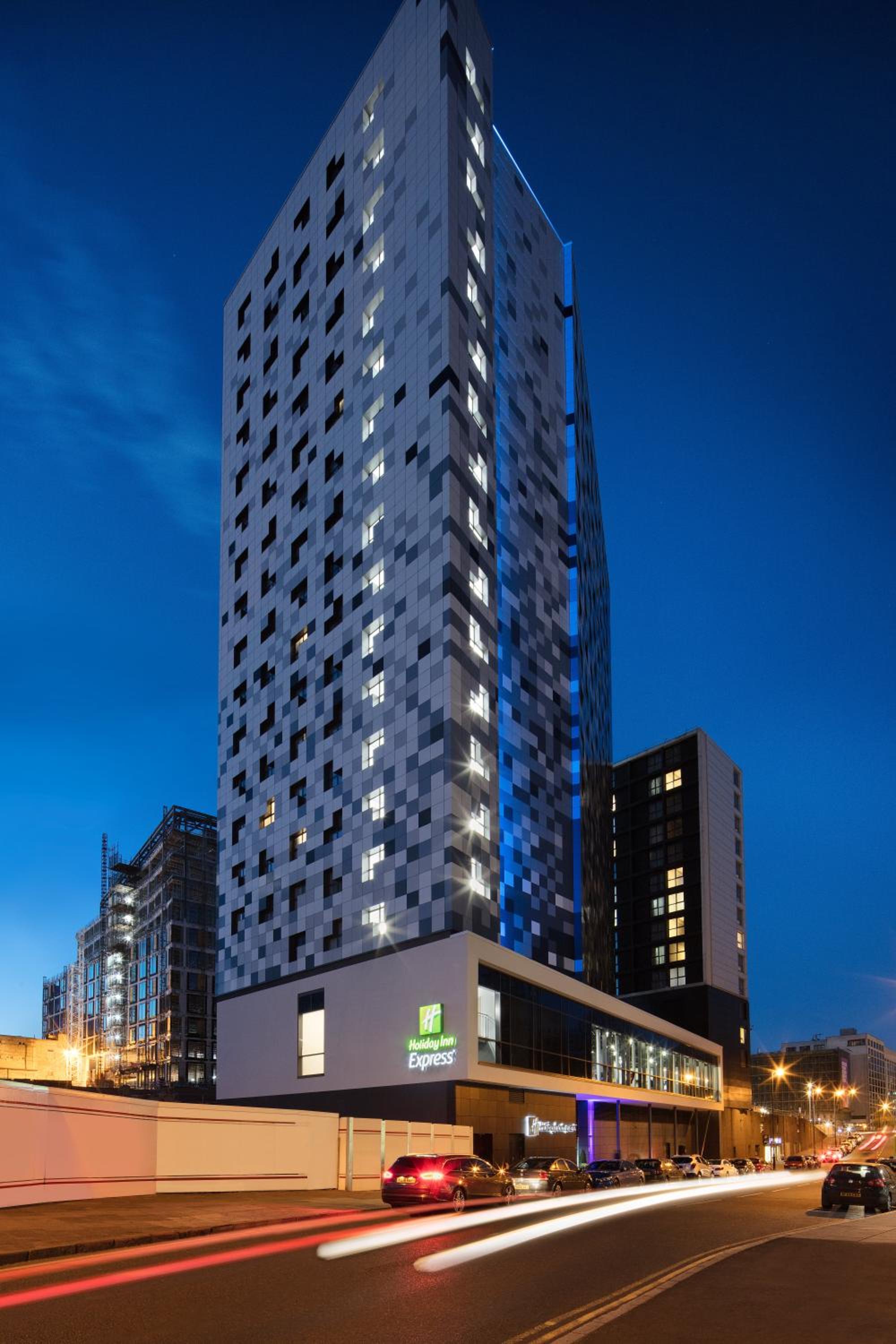 Hotel Holiday Inn Express - Birmingham - City Centre, an IHG Hotel - Image 1