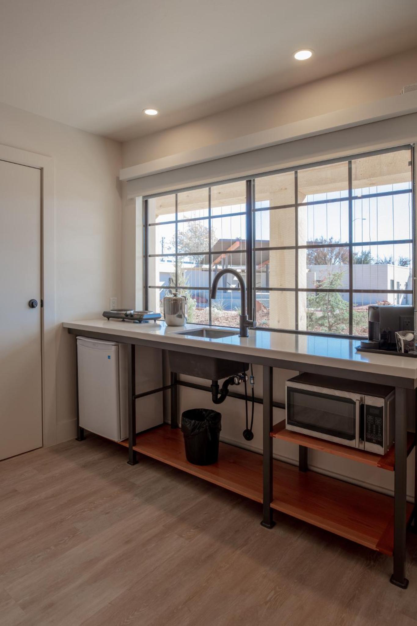 Kanab Vacations - Best Friends Roadhouse and Mercantile - Property Image 31