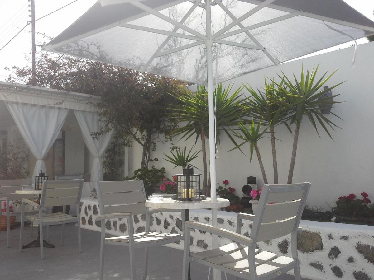 outdoor BBQ area