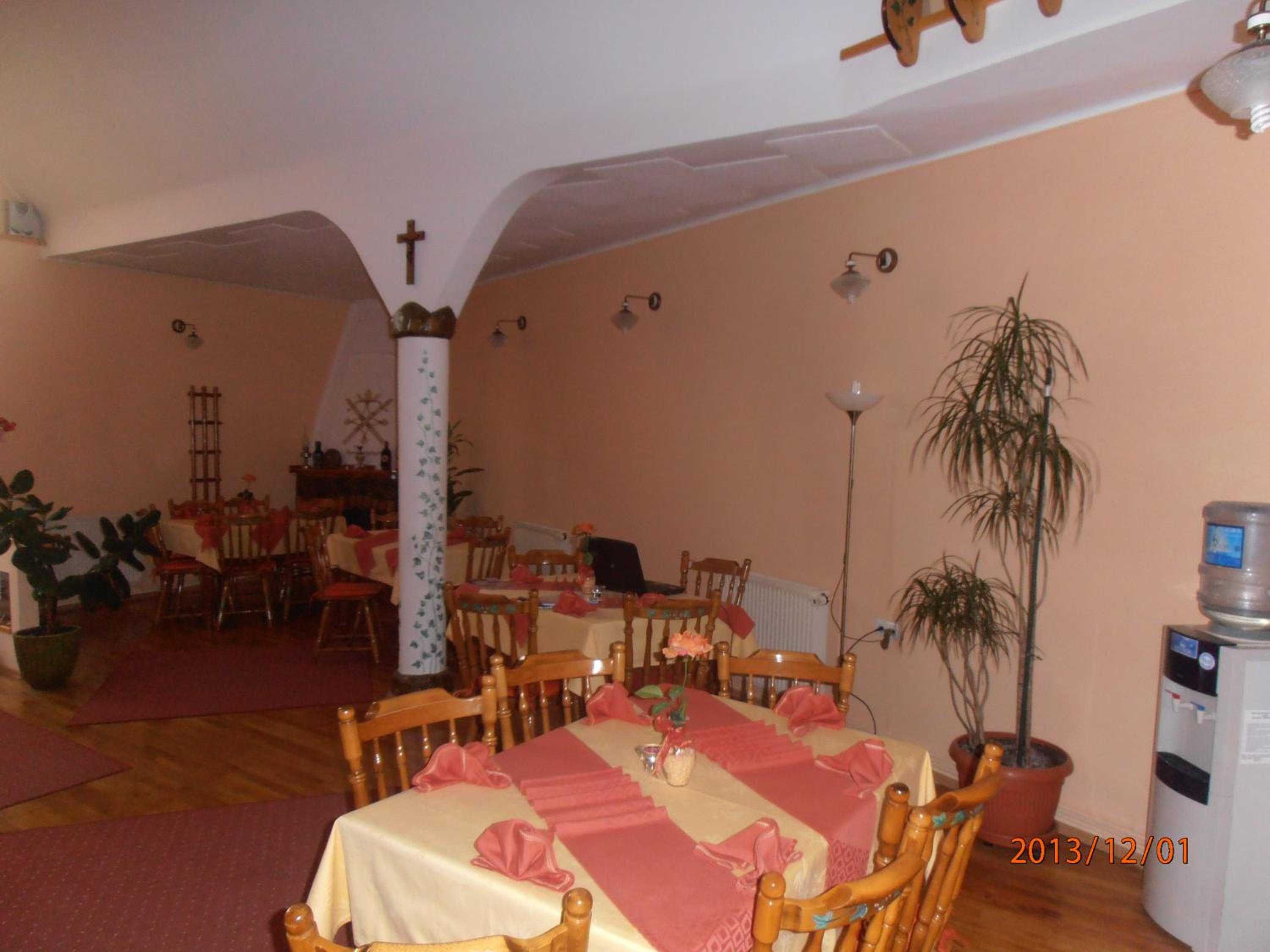 Photo 37