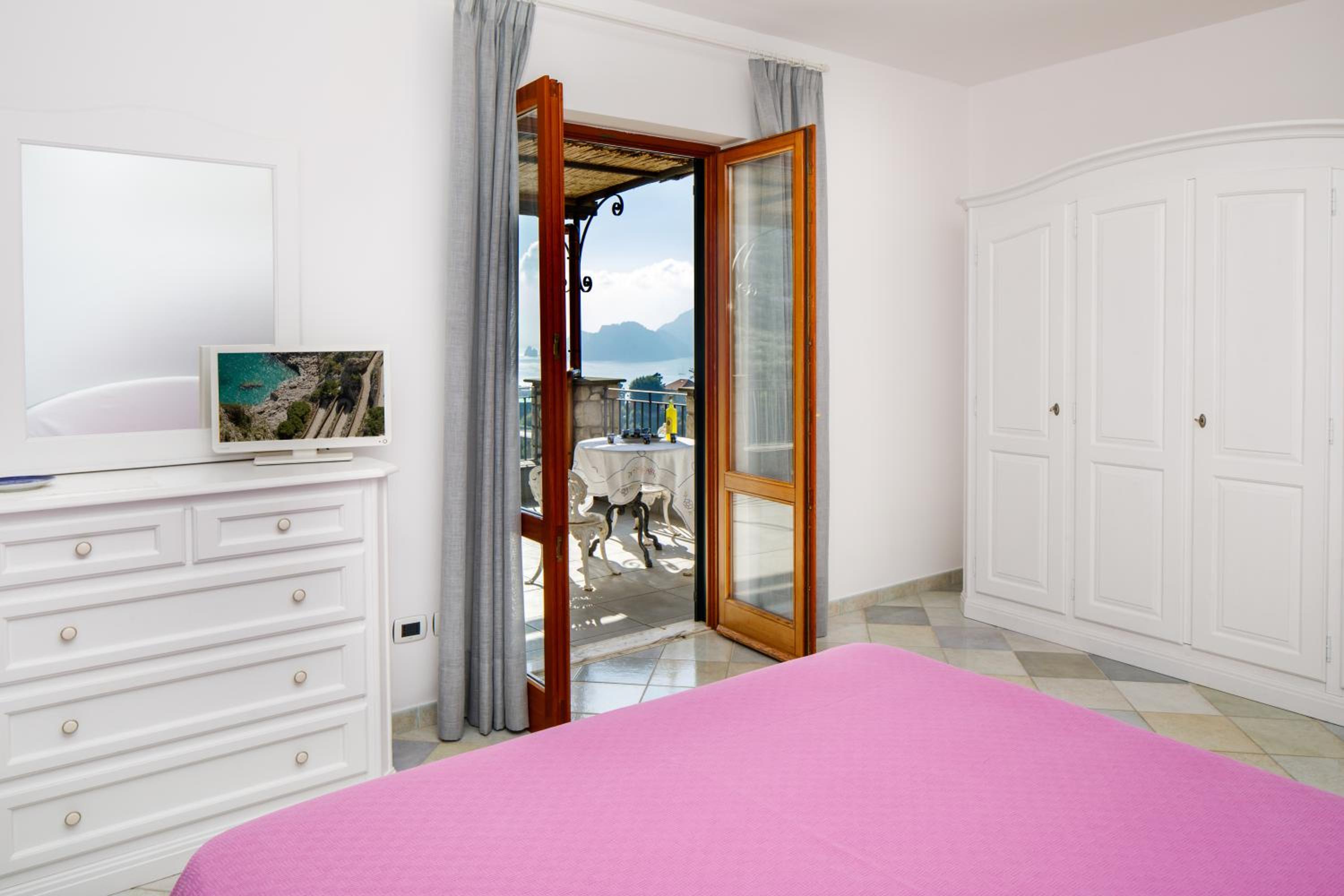 VILLA LUISA SORRENTO