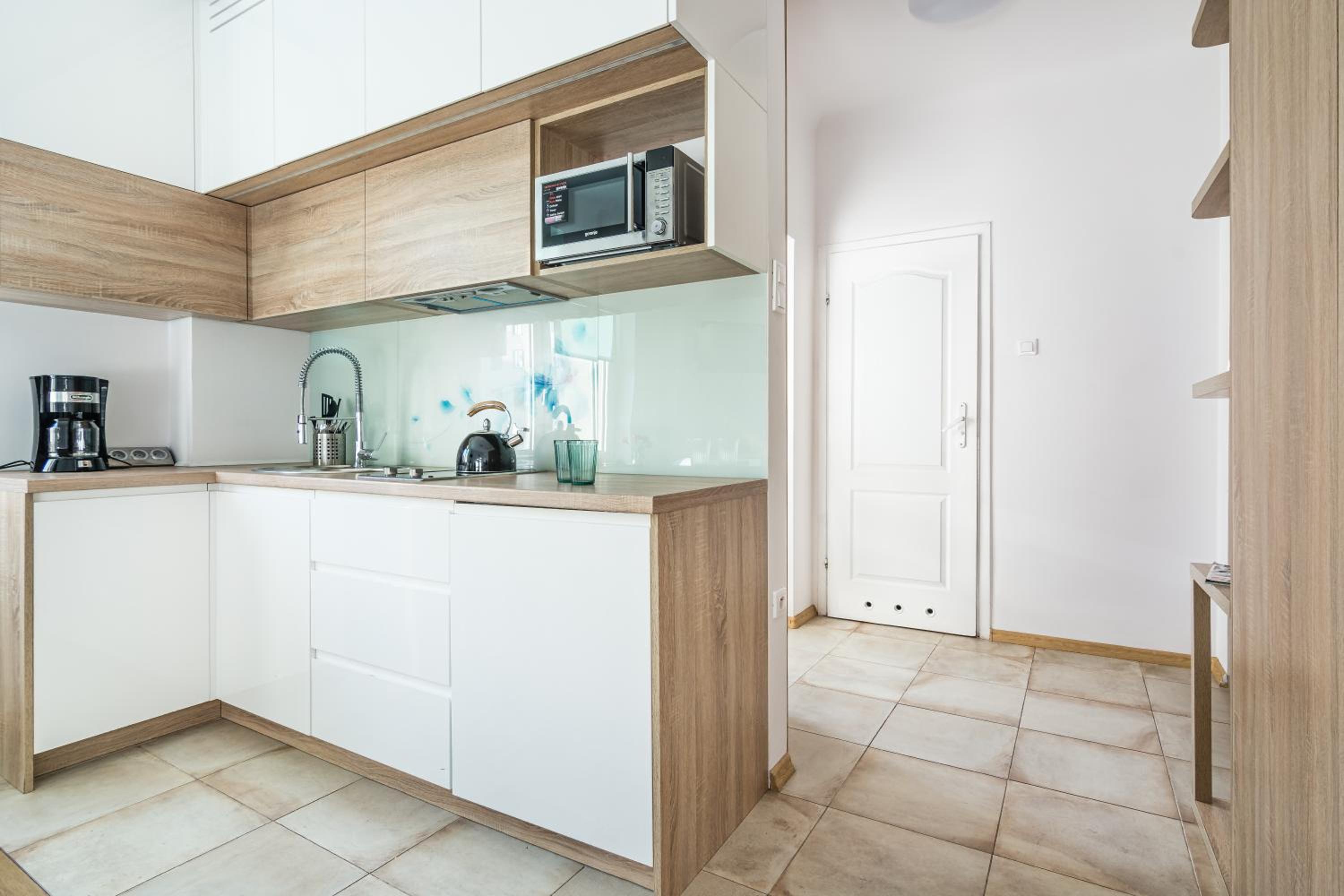 Labo Apartment Solidarnosci view 4