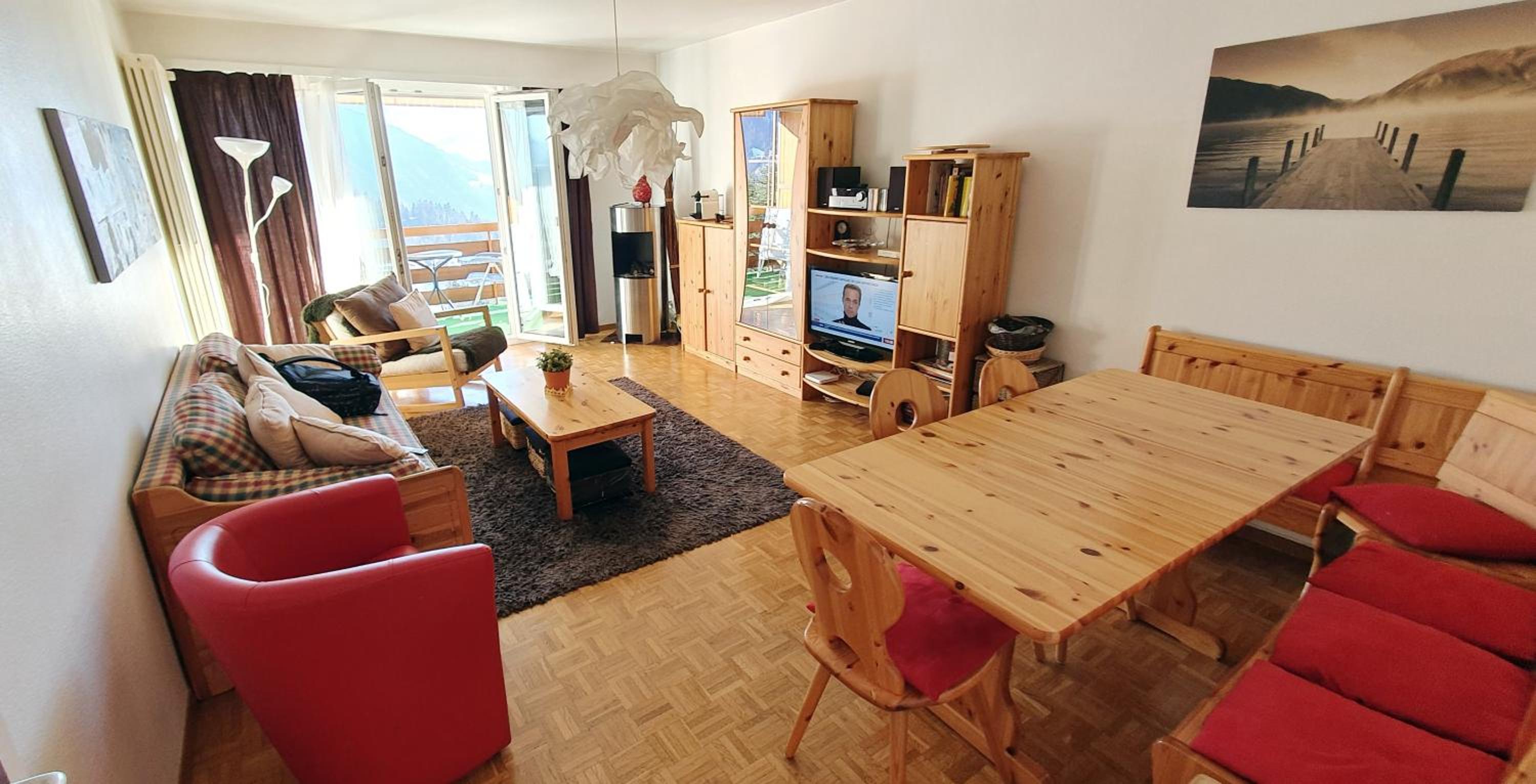 Perle de Leysin view 2